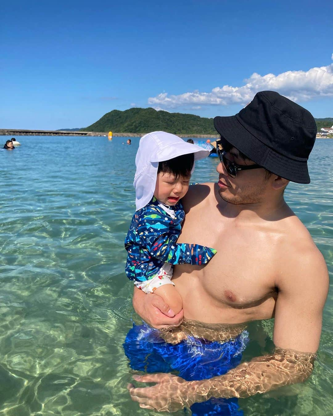 高谷惣亮さんのインスタグラム写真 - (高谷惣亮Instagram)「Summer in Amino  #summer #vacation #wrestling #baby #sea」8月7日 23時09分 - sohsuketakatani