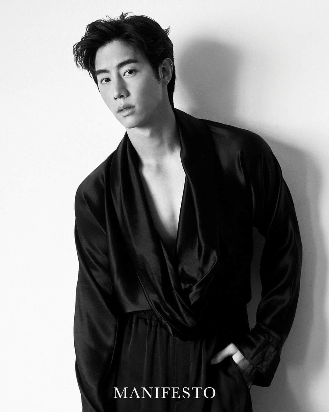 Mark さんのインスタグラム写真 - (Mark Instagram)「Manifesto August issue @manifestomedia 🖤 had fun shooting for this! hope you guys like the photos! @ysl @anthonyvaccarello」8月8日 0時29分 - marktuan