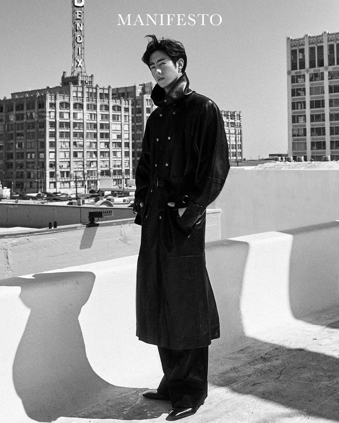 Mark さんのインスタグラム写真 - (Mark Instagram)「Manifesto August issue @manifestomedia 🖤 had fun shooting for this! hope you guys like the photos! @ysl @anthonyvaccarello」8月8日 0時29分 - marktuan