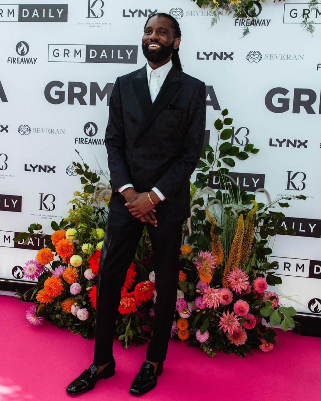 WRETCH 32さんのインスタグラム写真 - (WRETCH 32Instagram)「Wretch 3Suits… #grmgala」8月8日 0時30分 - officialwretch32