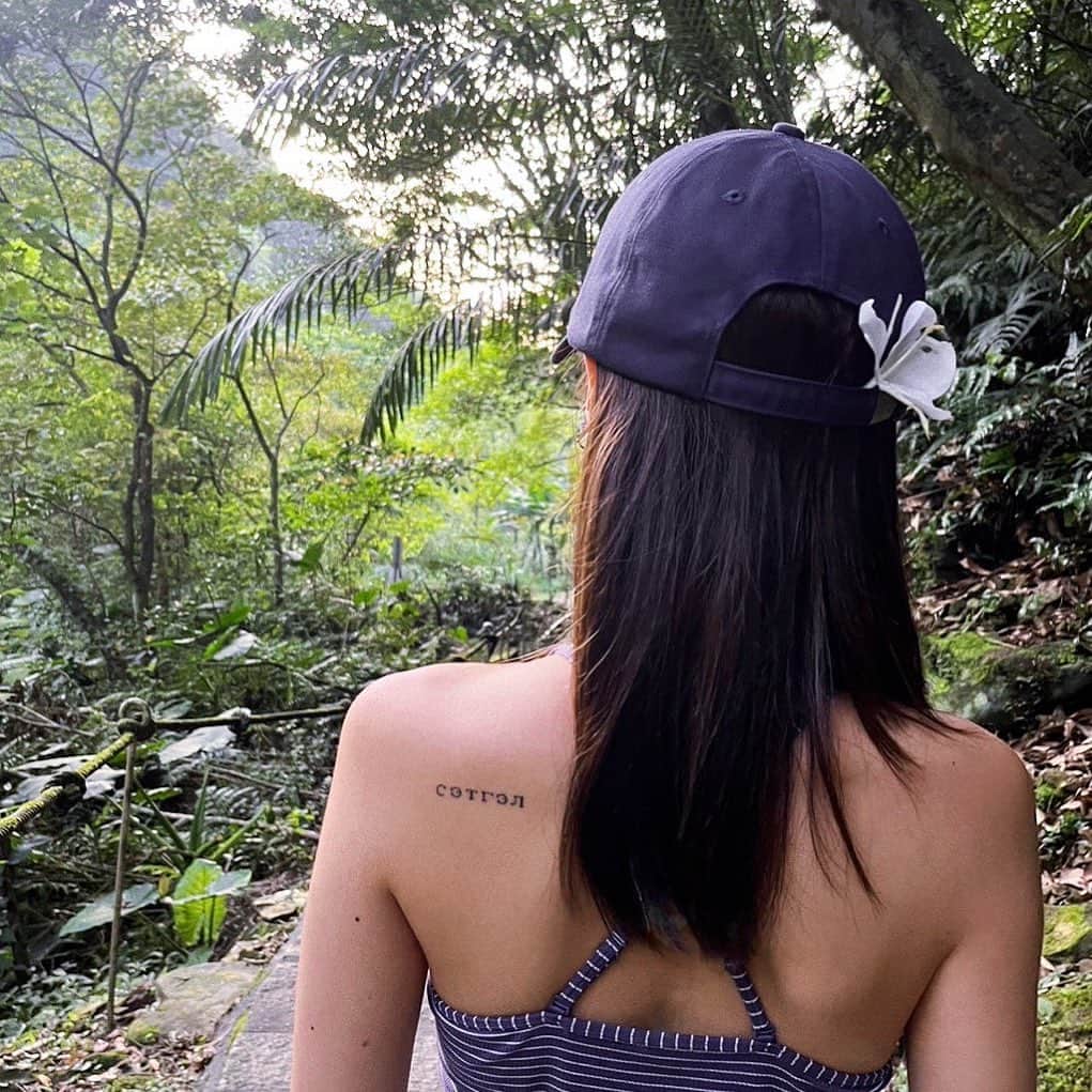 ジングルワンのインスタグラム：「： 🤍」