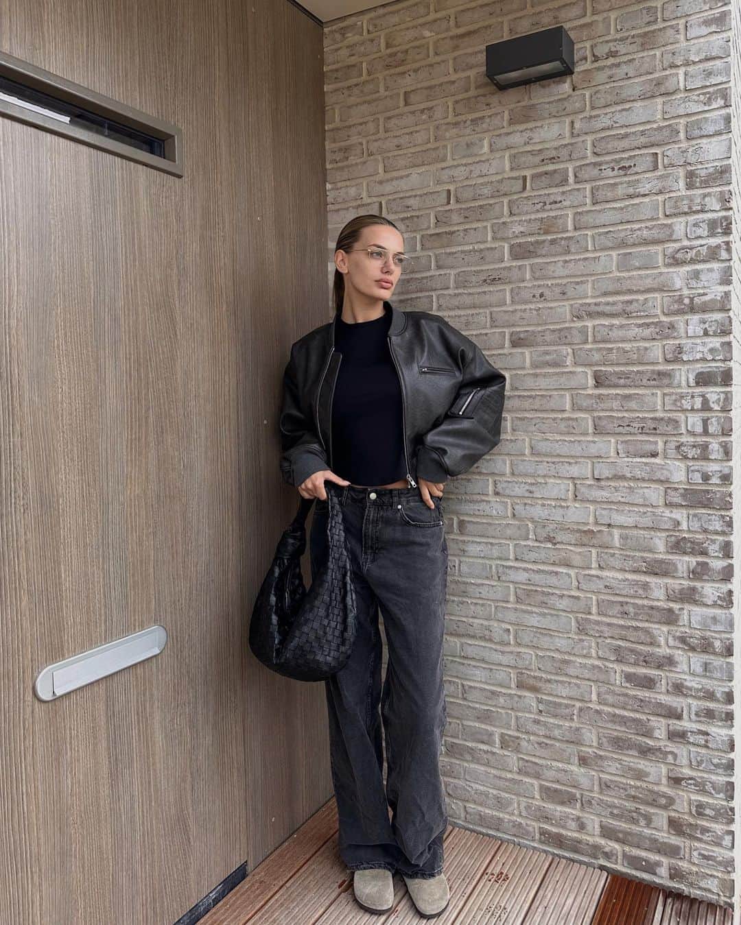 ブレッヒェ・ハイネンのインスタグラム：「🤍 tap for details」