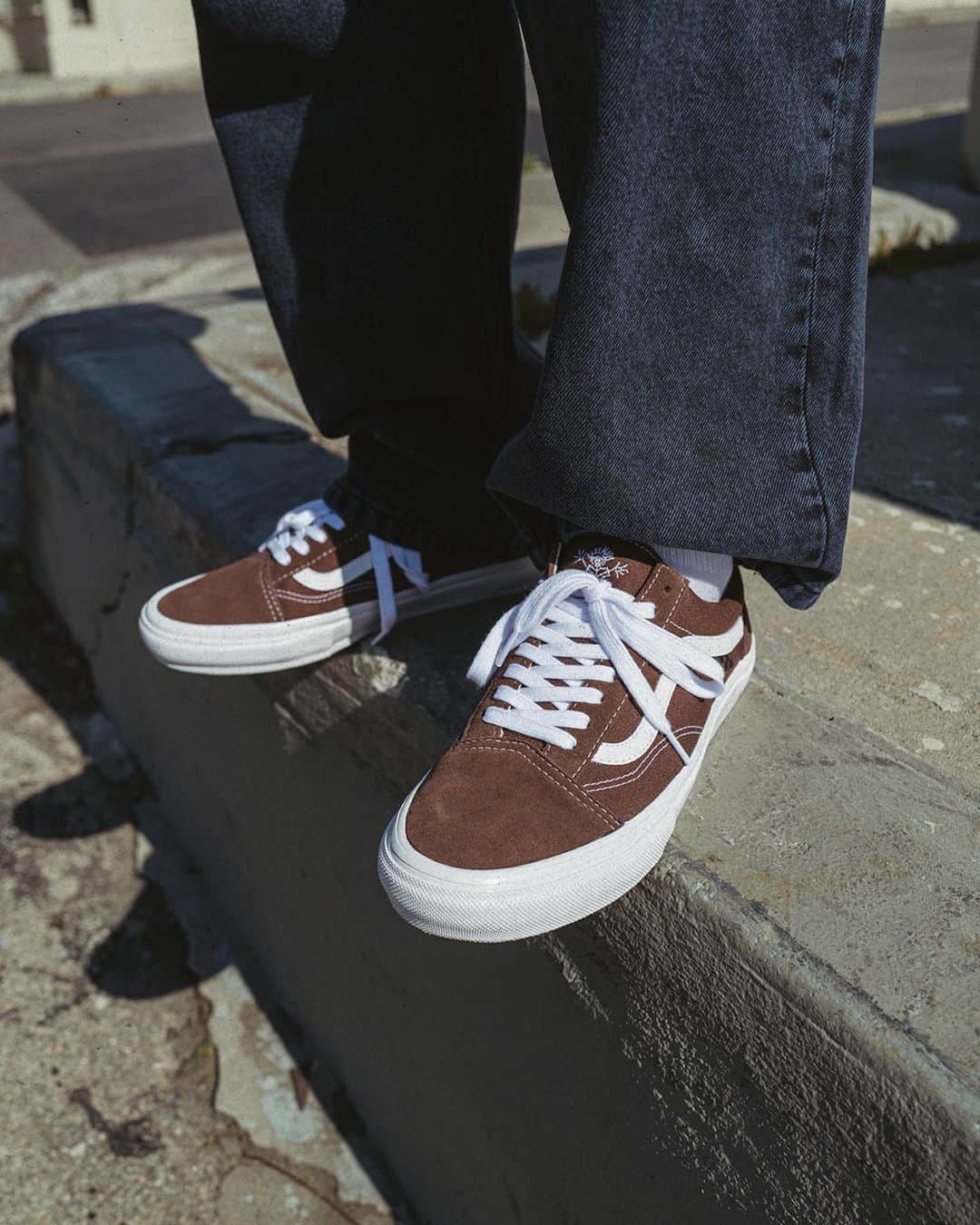 Vans Skateのインスタグラム：「@Nick_Michel makes the complex look casual on a skateboard and he brings that same ethos to his new Skate Classics collection. The Nick Michel Skate Classics collection featuring his custom take on the Skate Old Skool is available now at vans.com/skateboarding」