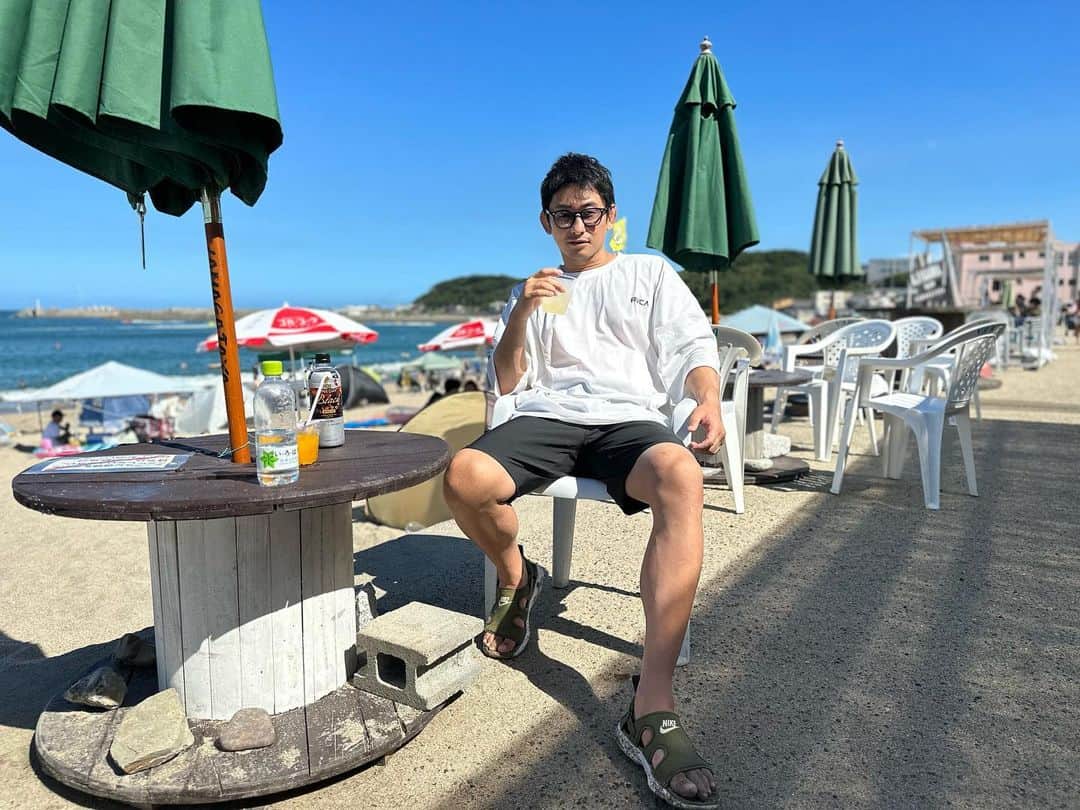 吉永啓之輔のインスタグラム：「日本で綺麗な海はどこ？  #阿字ヶ浦」