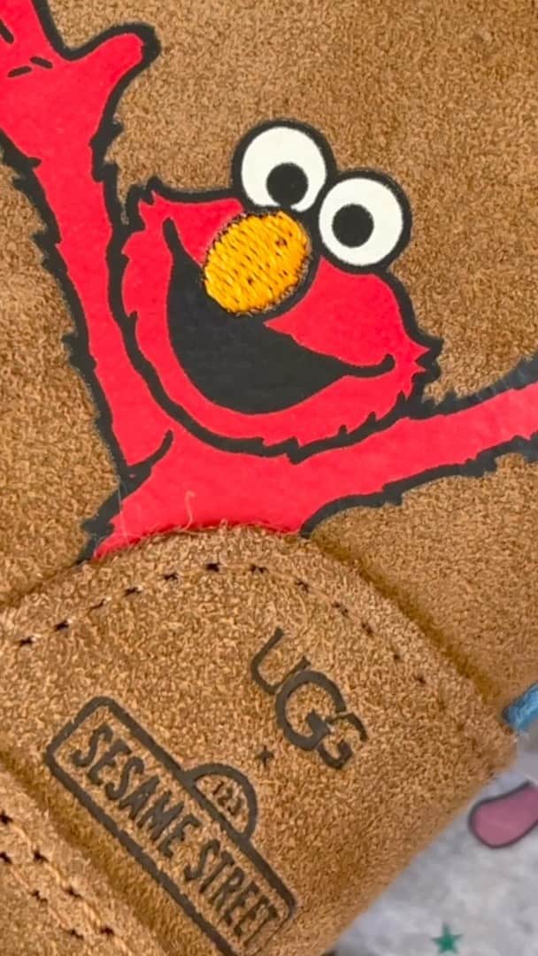 Foot Lockerのインスタグラム：「F is for friendship! Here's a sneak peek of what's to come for UGGxSesameStreet   Stay tuned on 8/25, coming exclusively to Foot Locker.」