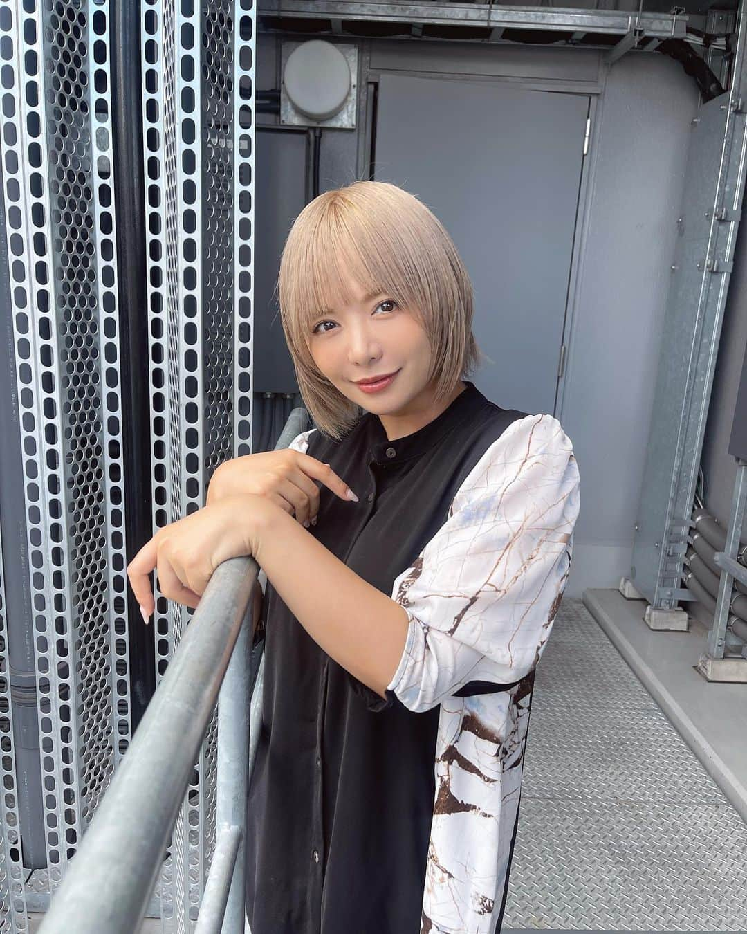 星美りかさんのインスタグラム写真 - (星美りかInstagram)「いくつになっても可愛くなりたいし 進化したいな❤️‍🔥😘」8月8日 14時15分 - hoshimi1990