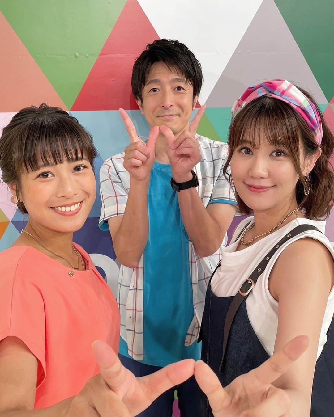 のインスタグラム：「先週の『どさんこWEEKEND』もご視聴いただきありがとうございました😊  毎週土曜日、お昼の11:55〜放送中！  週末のお出かけスポットや、最新グルメなどご紹介している番組です。 是非ご覧ください♫  来週土曜日の放送は、札幌ドームで行われる大ほっかいどう祭の会場から一部生放送でお届けします😊  大ほっかいどう祭、去年に続き2回目の大ほっかいどう祭で2度目の出演嬉しく思います♫  去年は中継&ステージで歌ったり踊ったりクイズをやらせていただきましたが 今年はどんなことをするのでしょうか〜？  お楽しみ❗️  会場でお会いできることを楽しみにしております♫  #どさんこWEEKEND #大ほっかいどう祭 #佐々木美波　アナウンサー #藤井孝太郎　アナウンサー」