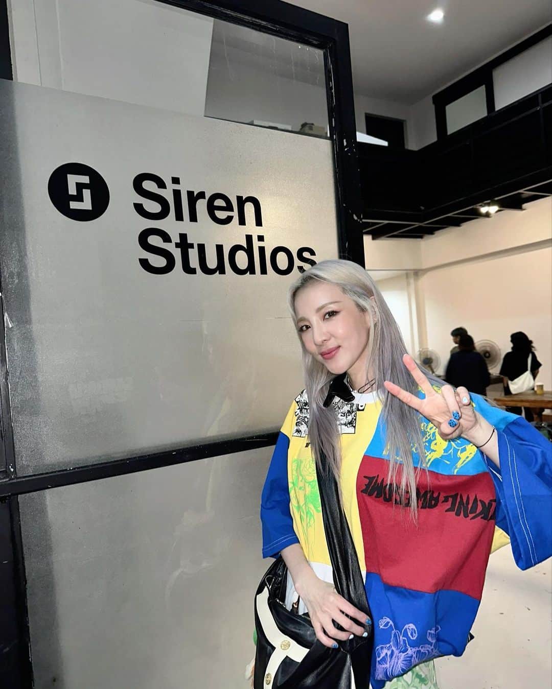ダラ のインスタグラム