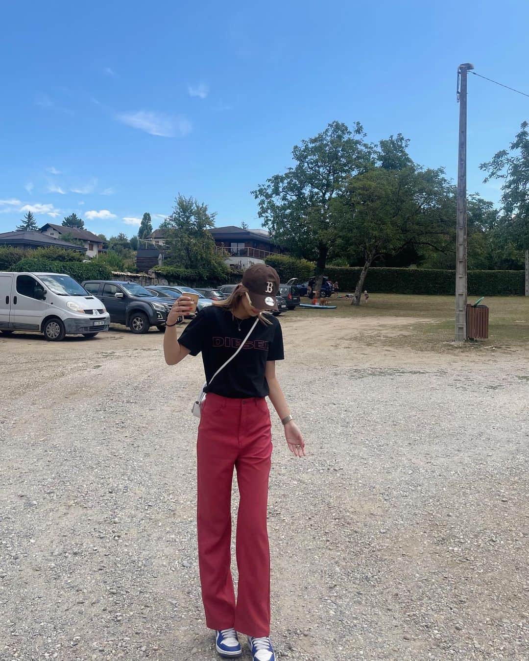 のインスタグラム：「🇫🇷🌲🥪🌊🪵」