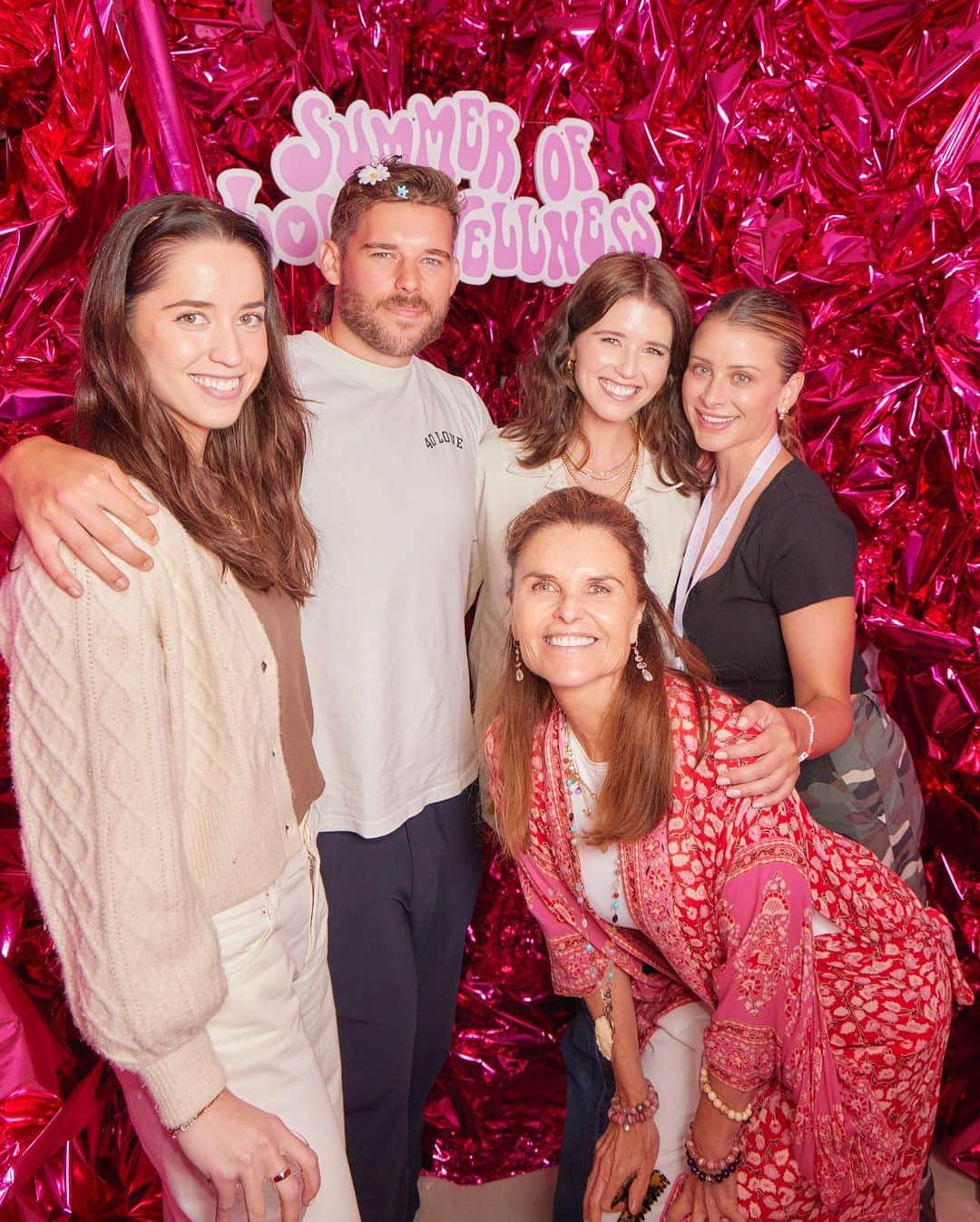 ロー・ボスワースさんのインスタグラム写真 - (ロー・ボスワースInstagram)「Our @lovewellness Lounge at the Eras Tour was truly out of my wildest dreams! There aren’t enough words to describe what an incredible night Friday was! @taylorswift is a marvel, the Love Wellness Lounge was everything and more, and our guests were what truly made the evening so special. Thank you to everyone who came and celebrated our @walmart launch with myself and the @lovewellness team and an extra HUGE thank you to all those that made it possible!  ILYSM @blendedstrategy , @savoiragency, @allisonstatter, @radicalhope_fdn, @sofistadium, @chargers 💖💖💖  And thank you to @pierresnaps for capturing this magical evening!」8月8日 6時57分 - lobosworth