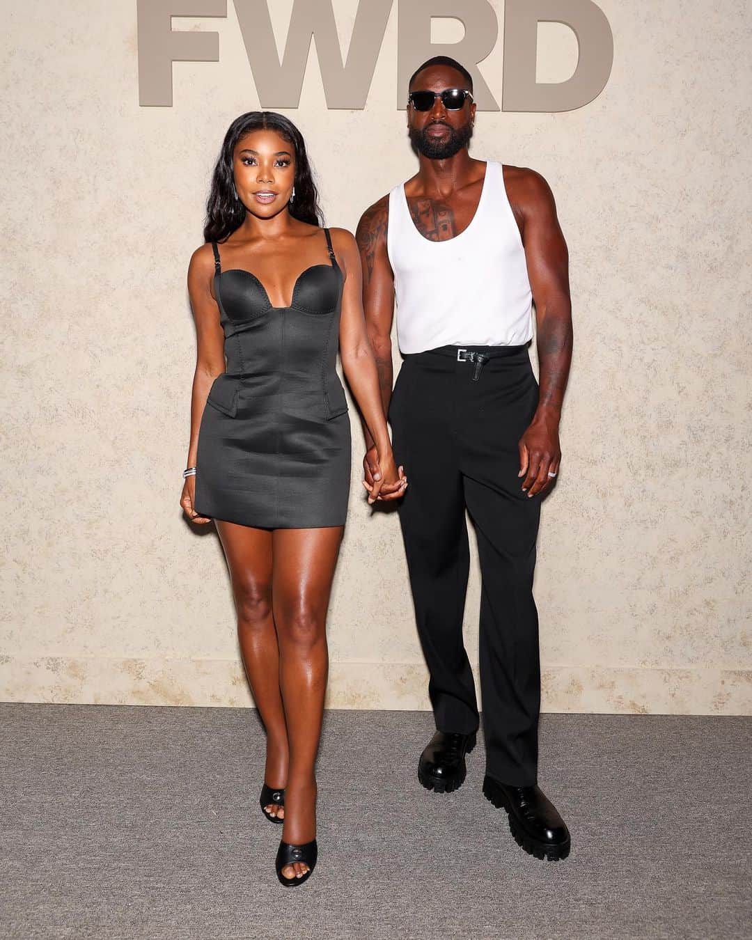 Just Jaredさんのインスタグラム写真 - (Just JaredInstagram)「Dwyane Wade and Gabrielle Union heat up the carpet while attending his celebration of being inducted into the NBA Hall of Fame. The event was co-hosted by FWRD and we have lots more pics from the star-studded party on JustJared.com! #DwyaneWade #GabrielleUnion Photos: BFA」8月8日 8時46分 - justjared