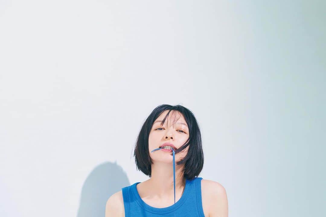 森絵梨佳のインスタグラム：「@ar_magazine 8月号🍧  @sampeism  @yukarihayashi  @kasaharayuri_st」