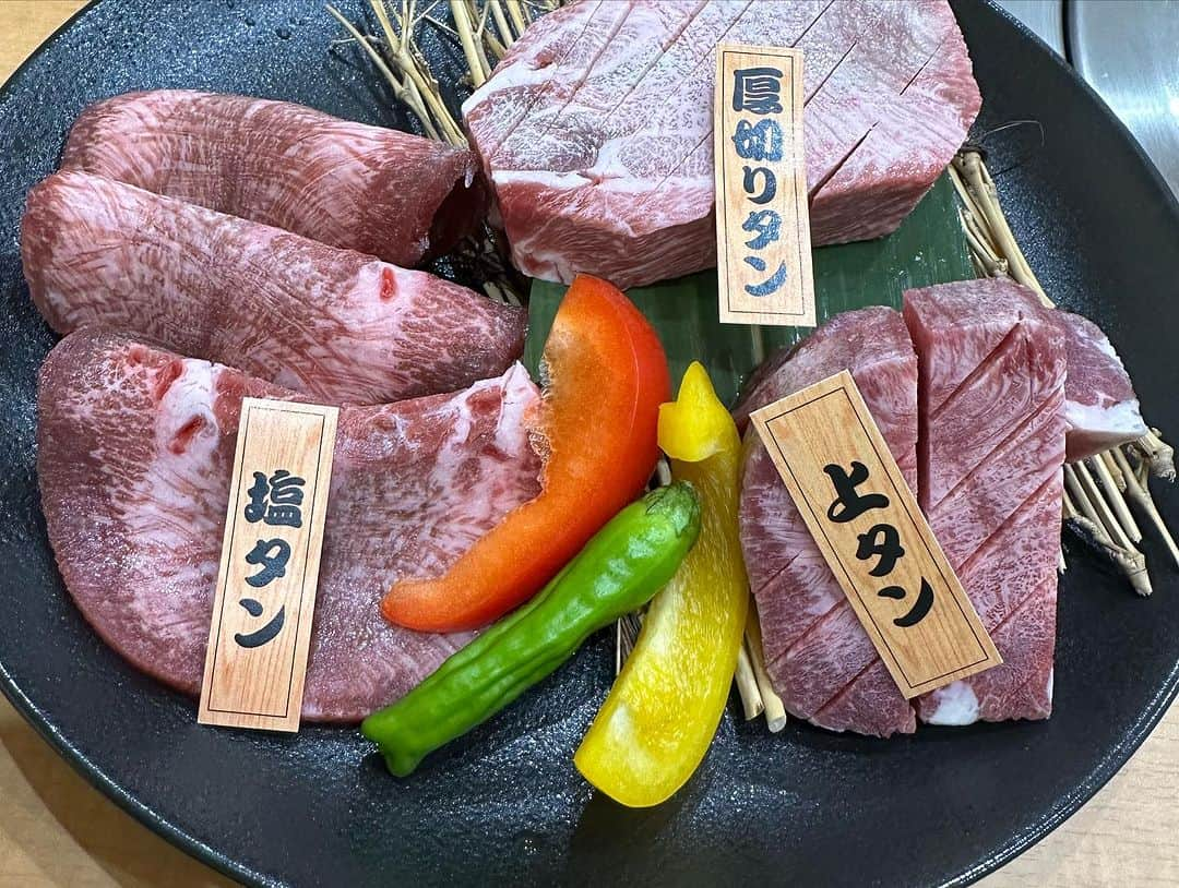 小西杏奈さんのインスタグラム写真 - (小西杏奈Instagram)「𓌉𓇋 ‎🥩♡♡♡ 但馬牛で幸せ( ´˘` )   #地元愛  #豊岡市グルメ   #但馬牛   #但馬牛7種盛り」8月8日 9時15分 - ansan0518