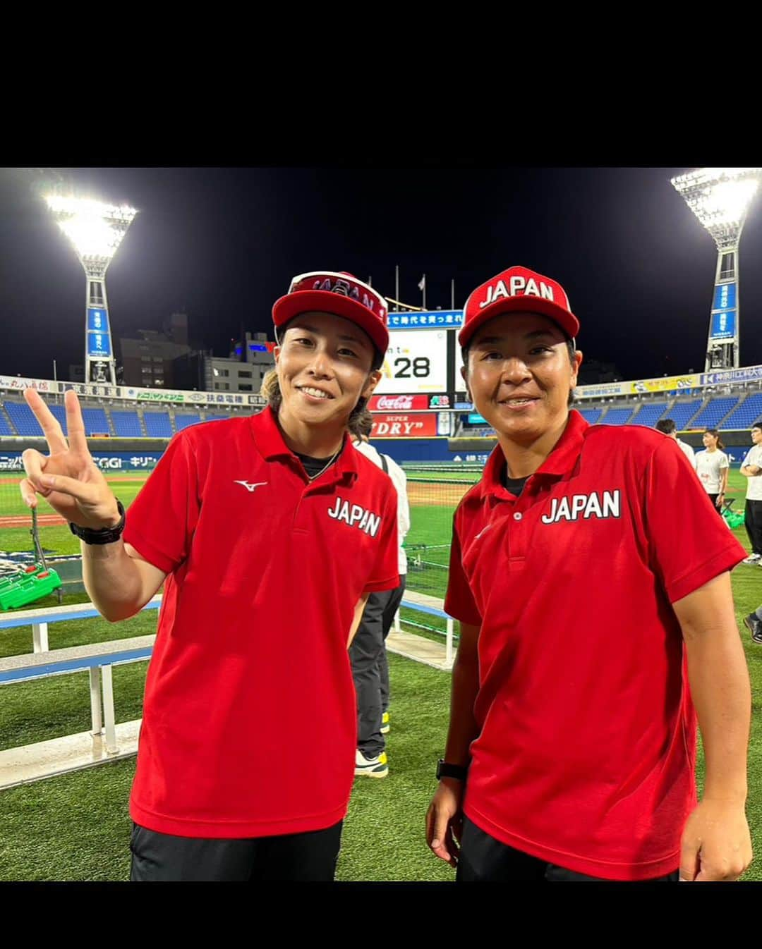 山田恵里さんのインスタグラム写真 - (山田恵里Instagram)「🥎🇺🇸日米対抗ソフトボール2023🇯🇵🥎 素晴らしい環境の中、試合をさせていただきました。 ファンの皆様、スポンサー様、メディアの皆様、運営に携わっていただいた皆様、本当にありがとうございました！！！ 次の代表活動は9月末のアジア大会です！ インカレやJDリーグなど、国内での試合がたくさんありますので、引き続き応援よろしくお願いします🙇‍♀️🥎」8月8日 9時46分 - eriyamada19