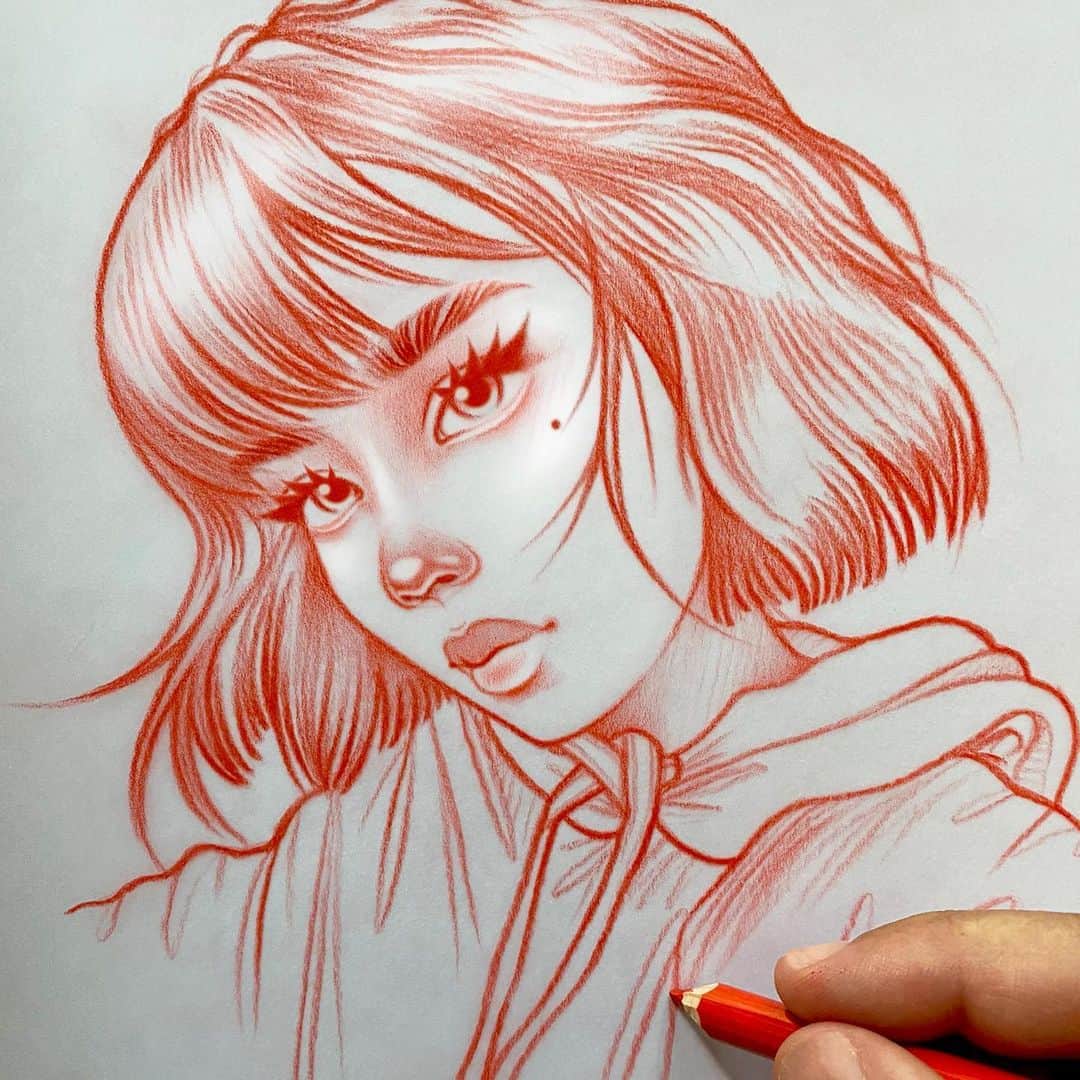 Rik Leeさんのインスタグラム写真 - (Rik LeeInstagram)「It starts with a sketch ✏️❤️⚡️」8月8日 10時09分 - rikleeillustration