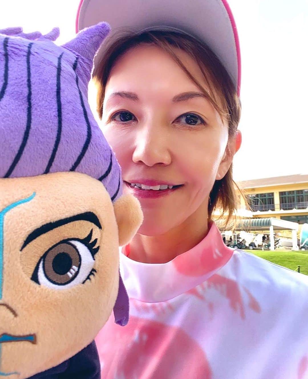 ブル中野のインスタグラム：「昨日は☀️暑い中ゴルフ⛳️どうにか最後迄、回れました👍炎天下、空を見上げると綺麗な雲。ふっと笑顔😊、ランチは生姜焼き定食にしました。今日も頑張ろう🙌 https://youtu.be/DTGnpXLf7Wg?si=x5S2pIE1rLEuNKHx  舞台「生きる」  [ブル中野扱い 予約フォーム] https://www.quartet-online.net/ticket/zange?m=0xeabaf よろしくお願いします。」