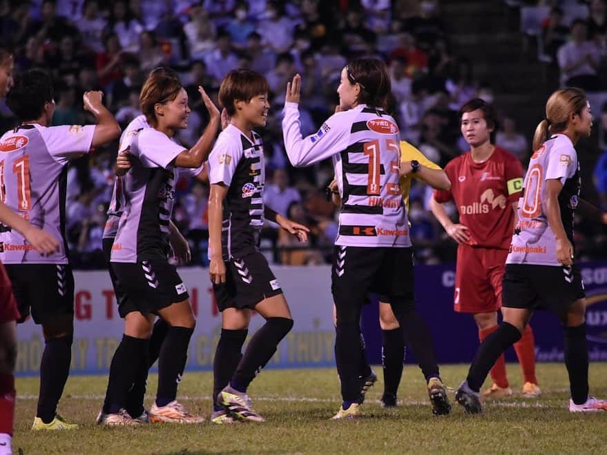 増矢理花さんのインスタグラム写真 - (増矢理花Instagram)「. 親善試合🇻🇳 3-0WIN！ @inac_kobe_official  #inac神戸レオネッサ  #ベトナム」8月8日 11時19分 - rikamasuya