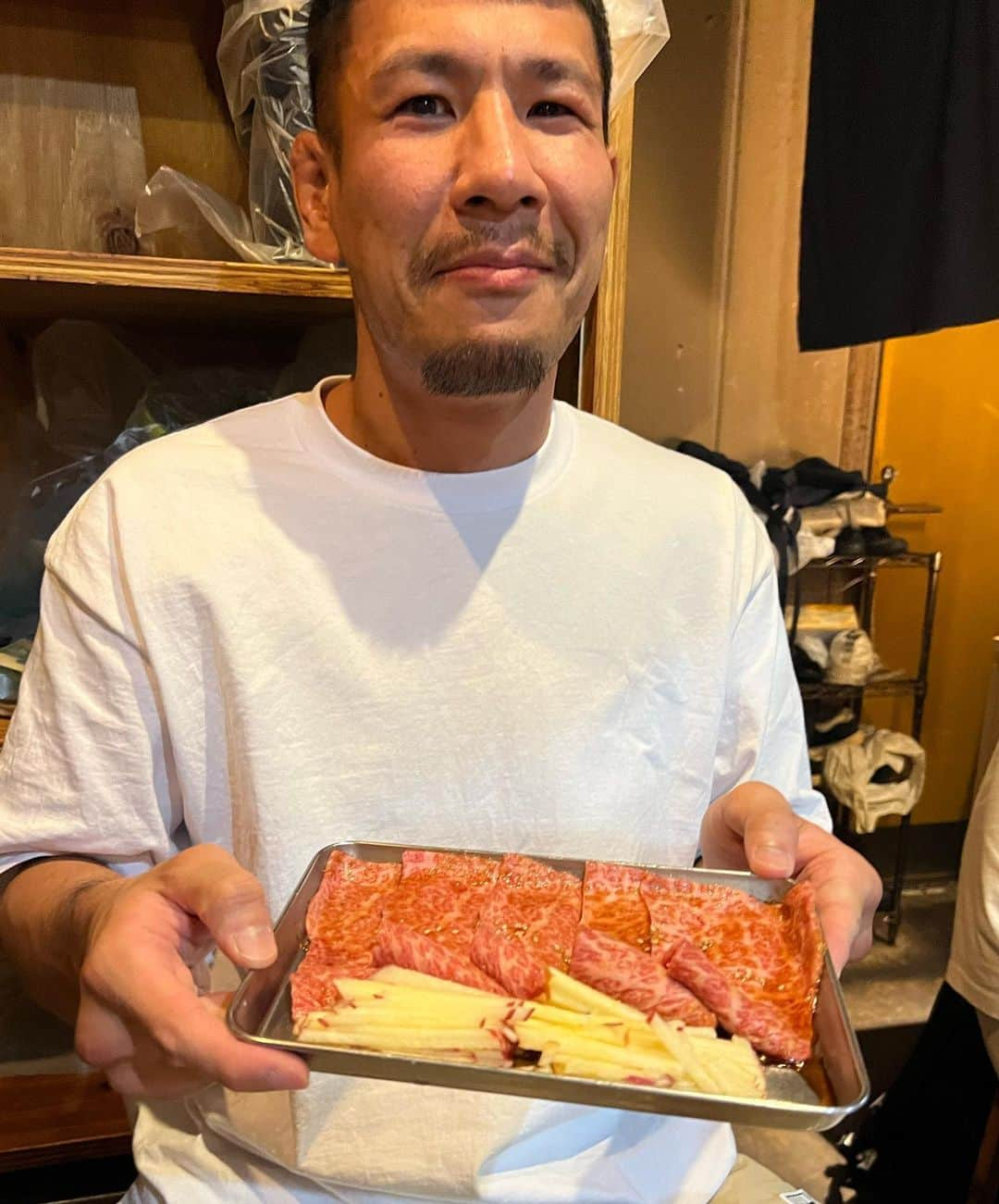 岸本加世子さんのインスタグラム写真 - (岸本加世子Instagram)「ジム終わりから焼肉、更に台湾料理麗郷と２店舗はしご。どっちも美味しかったです。 @brave_mma #岸本篤史#芦田崇宏#やついいちろう」8月8日 22時08分 - kayokokishimoto