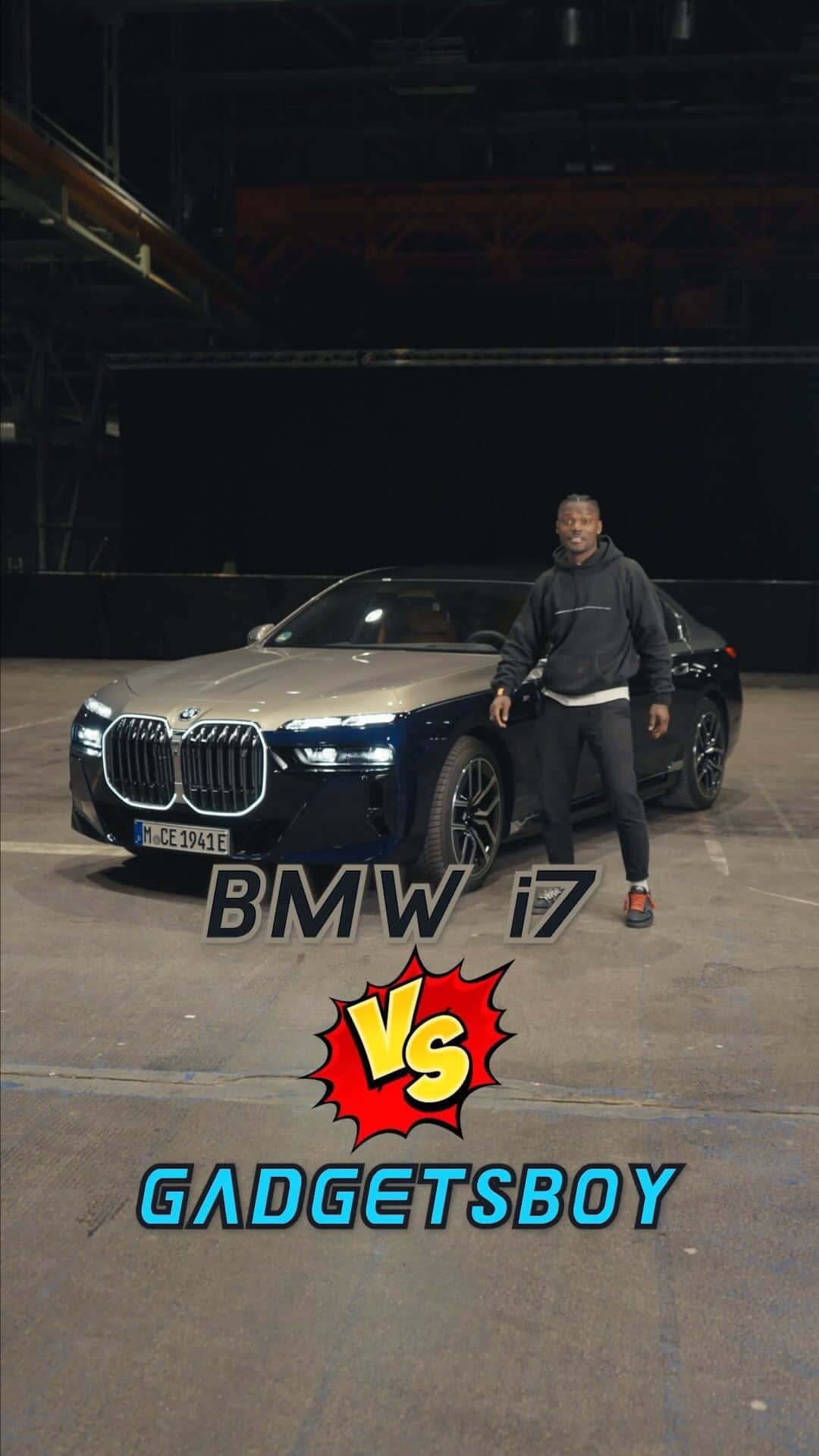 BMWのインスタグラム：「Think you could beat the i7? 🤔 @gadgetsboy   #THEi7 #BMWi #ThisIsForwardism __ BMW i7 xDrive60: Combined power consumption: 19.6–18.4 kWh/100 km. Combined CO2 emissions: 0 g/km. Electric range: 590–625 kilometers. All data according to WLTP. Further info: www.bmw.com/disclaimer」