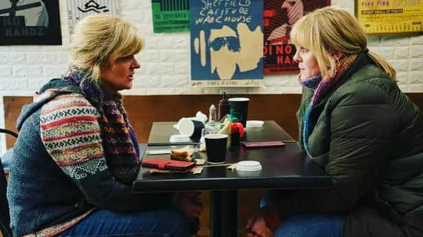 ナタリア・コルドバ・バックリーのインスタグラム：「Masters! This show. This scene. These actors, writer, and beyond.   If I ever get to be half the actor these two (Sarah Lancashire and Siobhan Finneran) are, and work on a show of such caliber of storytelling, created/written by a woman Sally Wainwright (the ambiguity with which she writes her characters is brilliant), and also produced by a woman, Jessica Taylor, I will die an even happier artist.  WOW! I’m so grateful for artists who are still focused on the craft and on creating entertainment of such depth and humanity.  THIS is truly FEMALE EMPOWERMENT on and off the screen.   Just storytelling at it’s best!!!!   Watch it! HAPPY VALLEY on @bbc  Brilliant ALL AROUND.  Thank you Sally!」