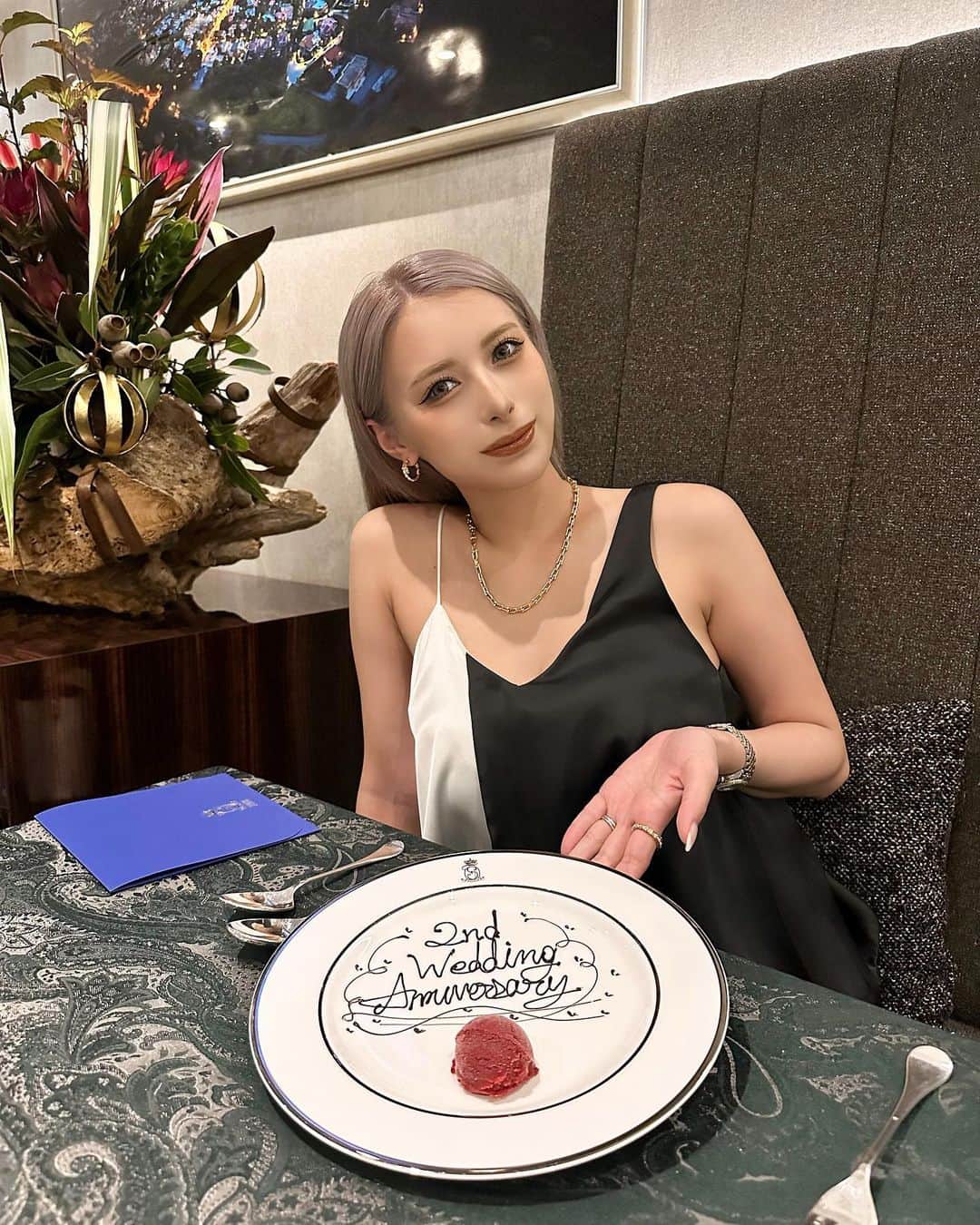 甲村仁絵のグルメインスタ