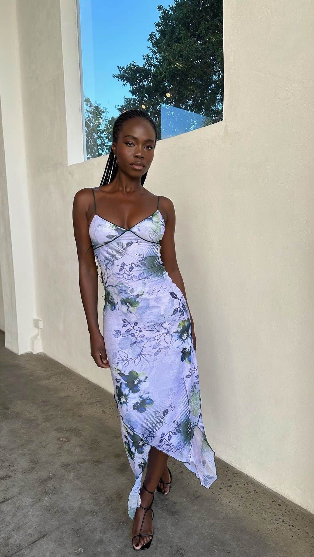 tiger Mistのインスタグラム：「Fall in love with the Layne Dress. Make it yours. 💌」