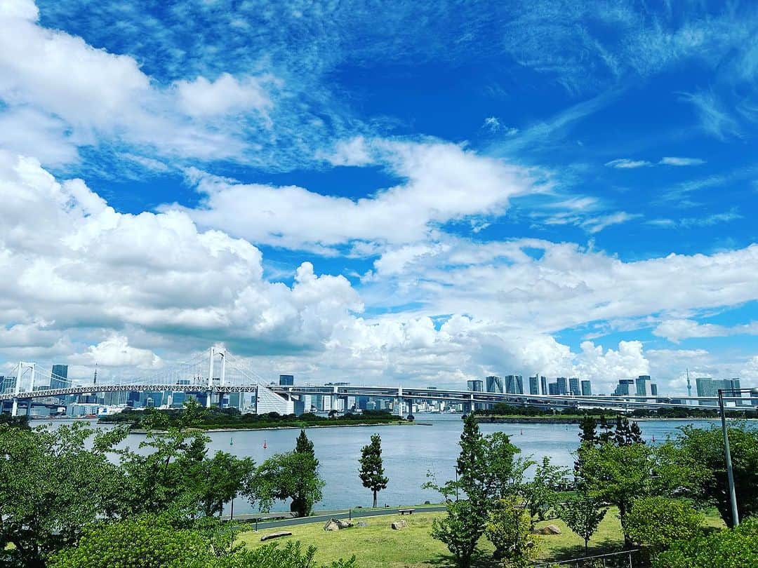 本城聡章のインスタグラム：「#東京タワー #レインボーブリッジ #東京スカイツリー #一望できた 😃」