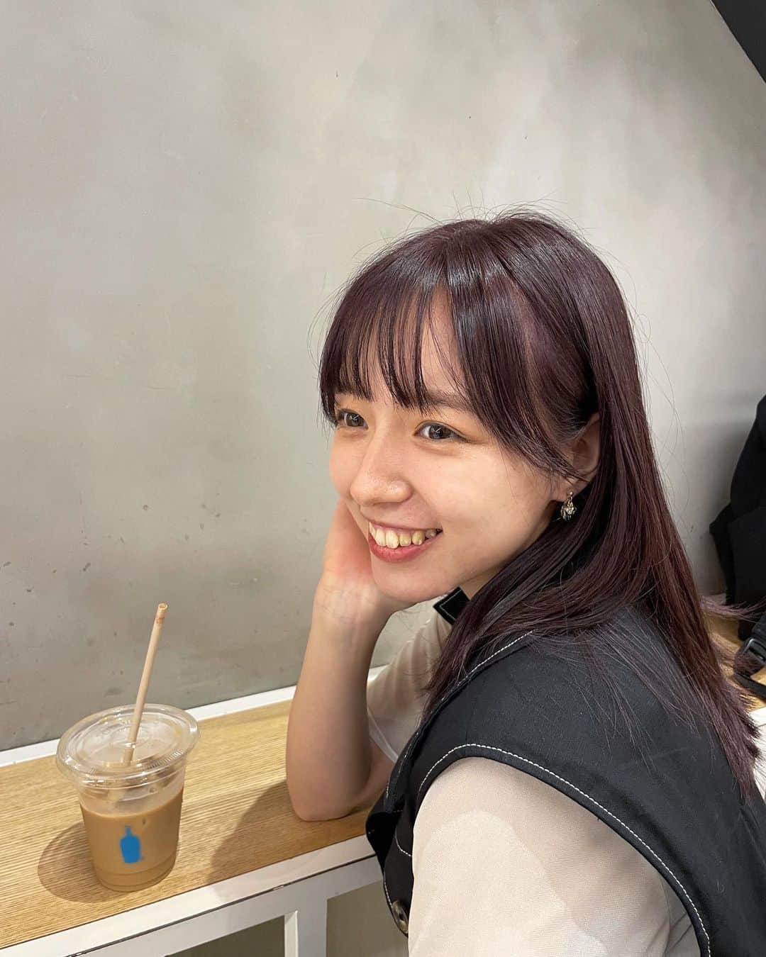 神岡実希のインスタグラム：「ー purple hair. #ミディアムレイヤー  #ヘアカラー」