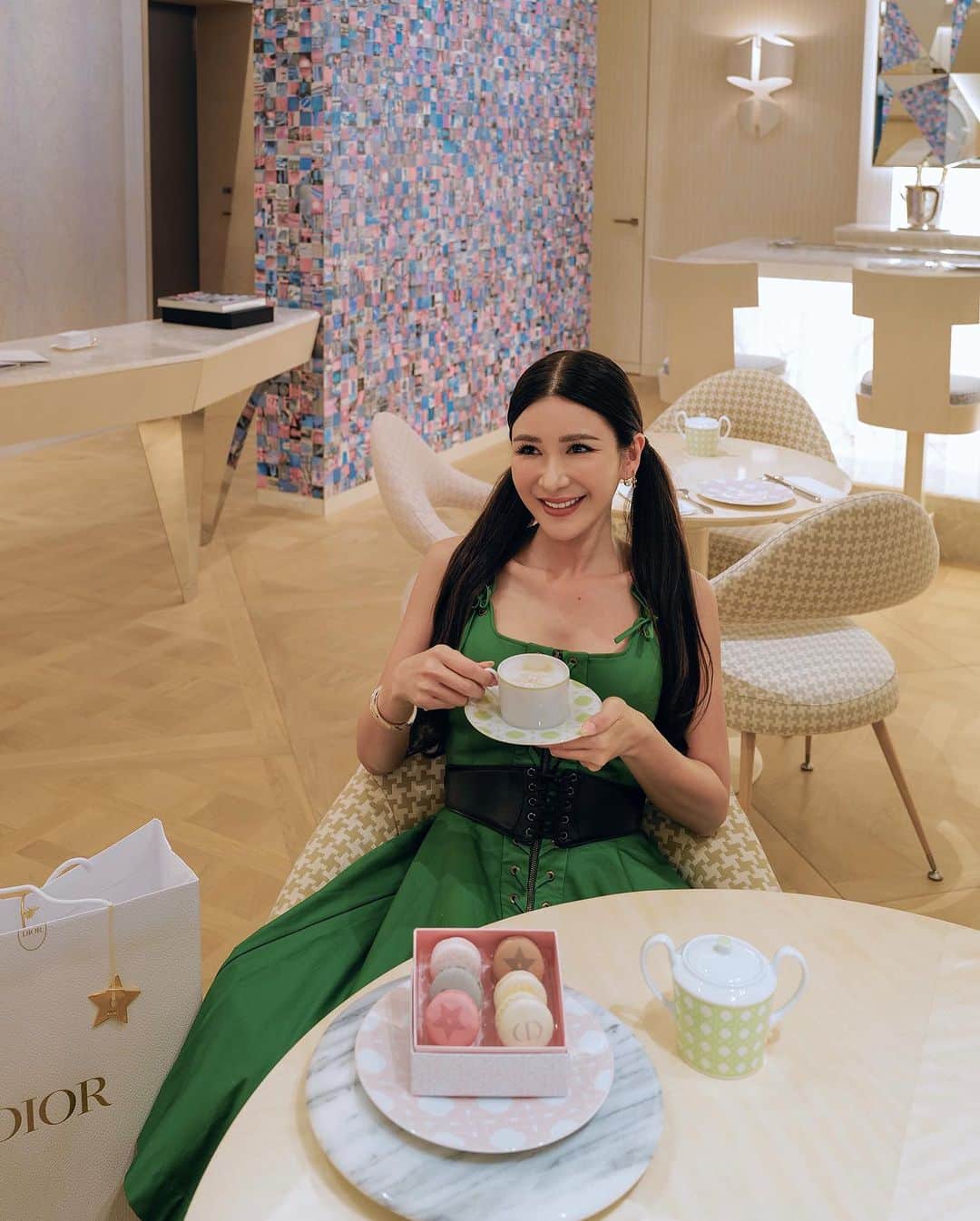 ジェイミー・チュアのインスタグラム：「☕️ Cafe hopping Tokyo edition.」