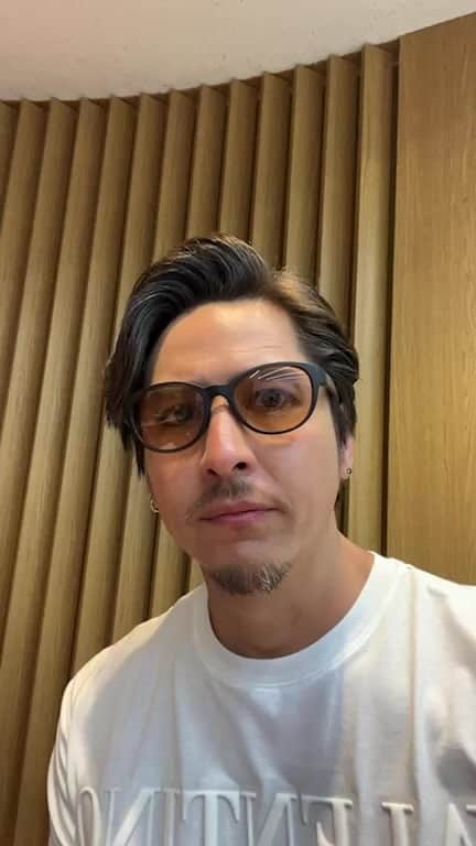 のインスタグラム：「今から伊礼彼方の部屋です！！ お楽しみに！！」