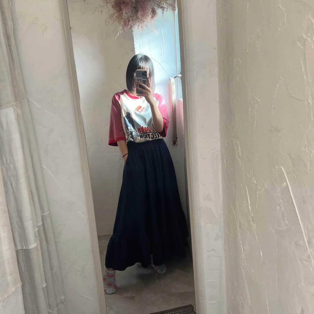 にこりさんのインスタグラム写真 - (にこりInstagram)「このデニムスカート可愛すぎ、 ほちいー」8月8日 17時12分 - nlc0rl
