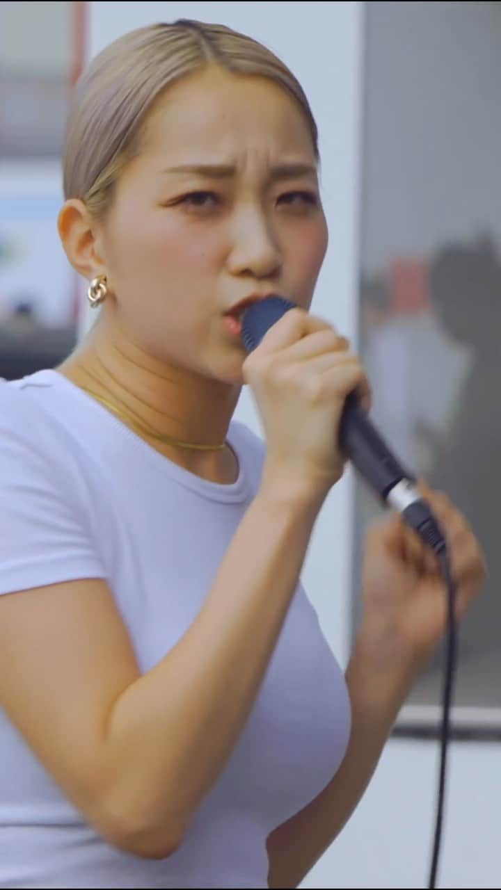 もっちゃんさんのインスタグラム動画 - (もっちゃんInstagram)「君に今、会いたいんだ。 #鱗 #秦基博 #KIMIKA #歌うま ...