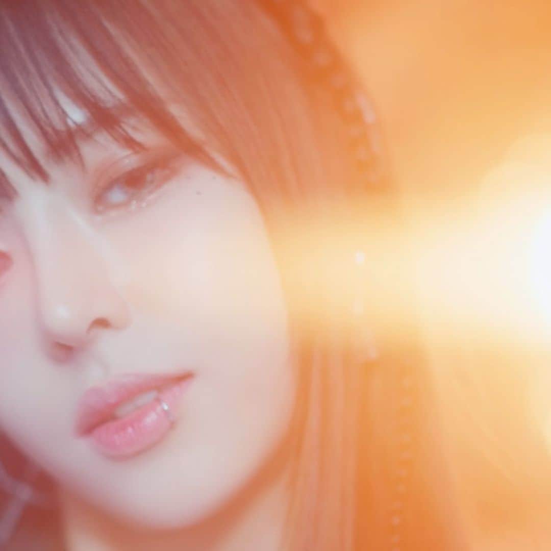 EVERGLOWのインスタグラム：「EVERGLOW 4TH SINGLE ALBUM  <ALL MY GIRLS> SLAY MV Teaser #EU  ▶ https://youtu.be/REUpMfYrQXs  2023.08.18 6PM (KST)  #EVERGLOW #에버글로우 #ALL_MY_GIRLS #SLAY #이유」