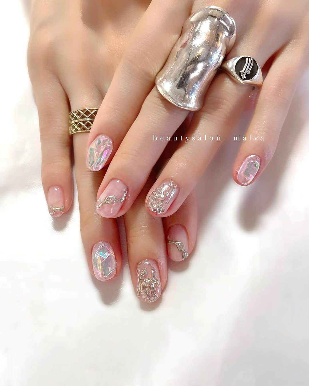 nailsalon malva（ネイルサロンマルヴァ）のインスタグラム