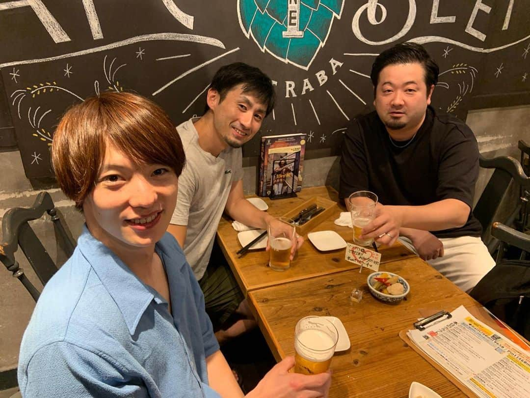 坂本竜介のインスタグラム：「With Kenta&Ueda🍺」