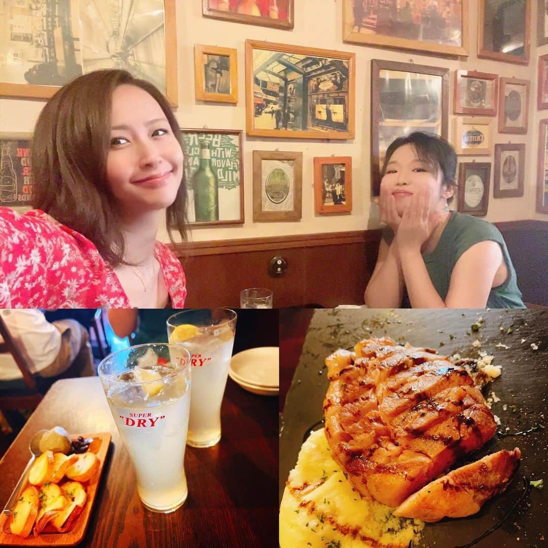 水上真理のインスタグラム：「日曜日は ばーどちゃんと🥰 . いつも時間が足りません♡ . #smile  #happy #love」