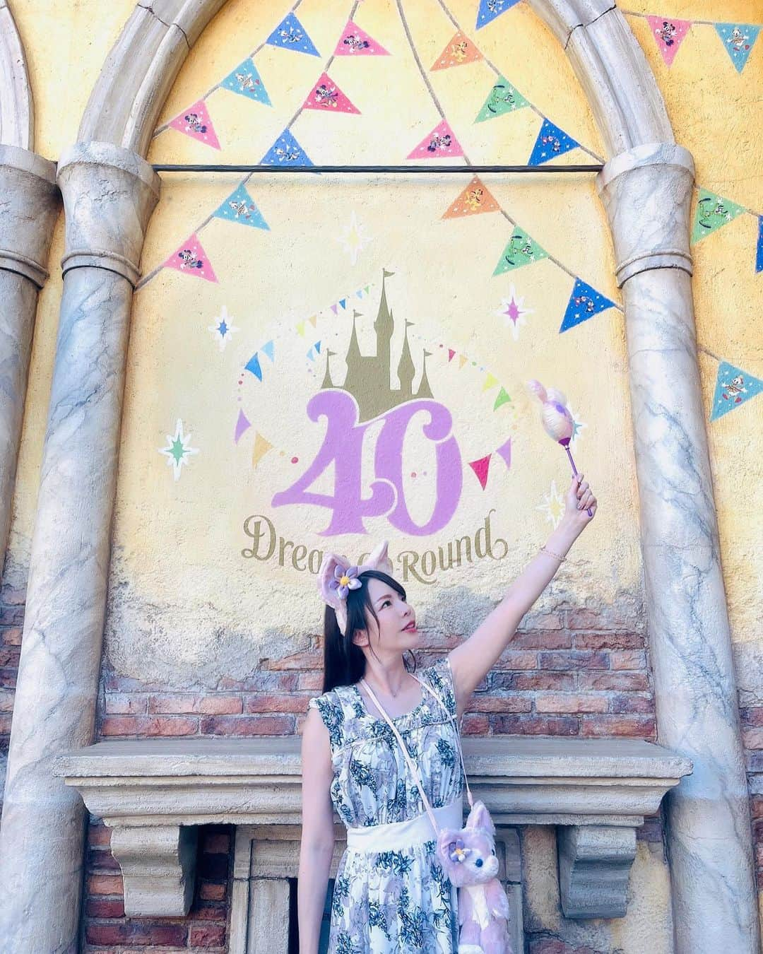 Mikaさんのインスタグラム写真 - (MikaInstagram)「『Disney Summer Vacation』  40th Anniversary ✨with Sena♡  @tokyodisneyresort_official   #ディズニーシー40周年  #ディズニーポトレ  #ディズニーシー  #ディズニーシーフォトスポット #ディズニー写真部 #ディズニーシー写真部 #ディズニーリゾート #ディズニーカメラ隊  #ディズニーカメラ部  #ディズニーカメラ女子  #ディズニーシー40周年  #ディズニーフォト #ディズニーフォトスポット  #ディズニーが好き #ディズニーが好きな人と繋がりたい  #ディズニーリゾート  #ディズニーシー風景  #自撮り女子  #スマホ撮影の人と繋がりたい  #スマホ撮影部  #ポートレート撮影 #ポートレートしま専科  #ポートレート女子  #ポートレート部  #ポートレート好きな人と繋がりたい  #被写体女子  #被写体モデル  #disneyphoto  #disneyphotographer  #disneyseatokyo  #disneyseajapan  #disneygram」8月8日 19時44分 - mika_portrait