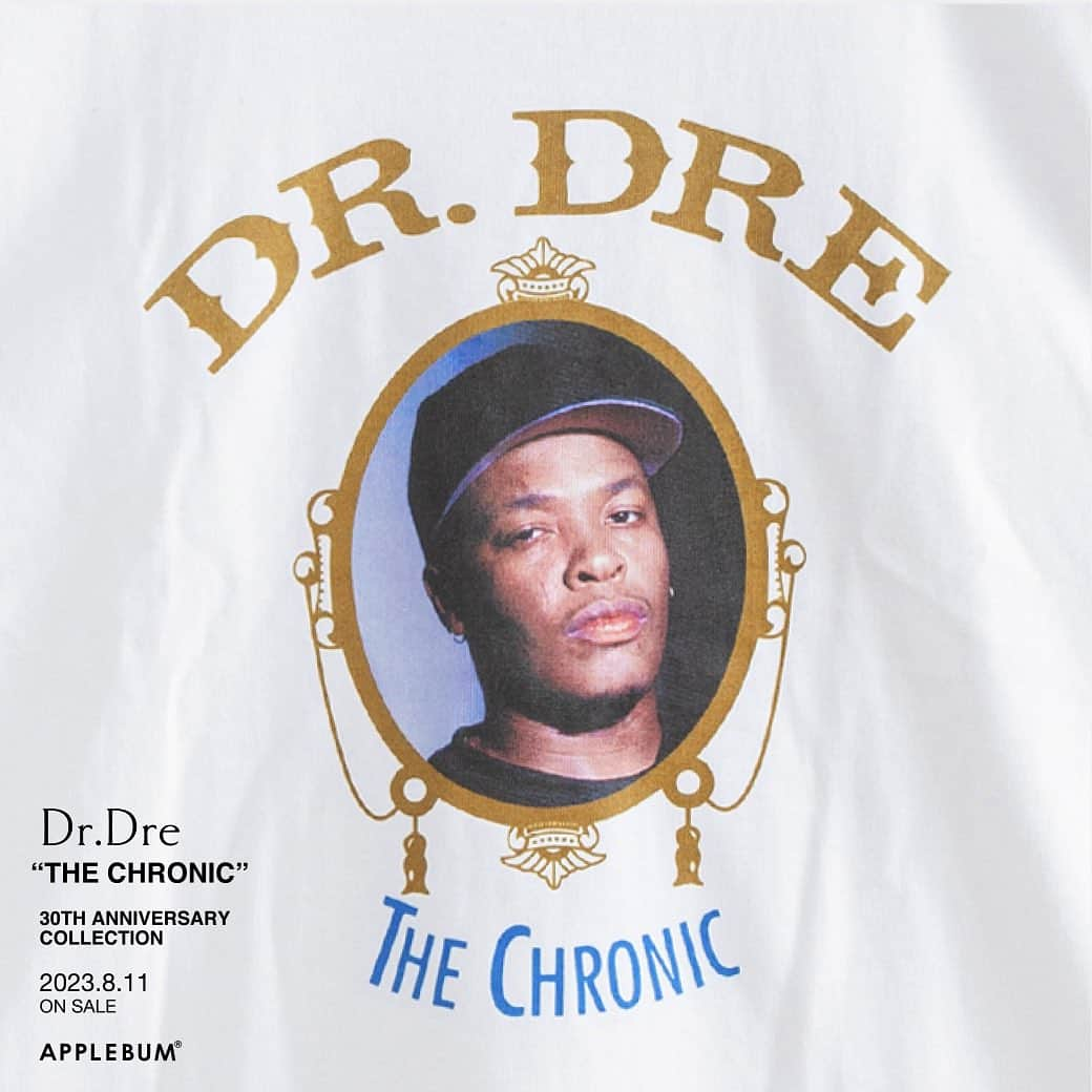 アップルバムさんのインスタグラム写真 - (アップルバムInstagram)「California Love Collection vol.1 【Dr.Dre “THE CHRONIC”】  30th Anniversary Collection  音楽プロデューサー、ラッパー、実業家であり、ウエストコーストヒップホップのパイオニア的存在のDr.Dre。  彼の長いキャリアの中でも特別な意味を持つソロデビューアルバム【The Chronic】は、彼をソロアーティストとして確立するだけでなく、音楽業界で最も影響力のあるプロデューサーの一人としての地位を確固たるものにした名盤。  【The Chronic】アルバム発売後30周年を記念したコラボレーションは、国内のファッションブランド初の試みとなります。 全8型となる今回のコレクション。 8月11日(金祝)より発売いたします。  詳細はオフィシャルWEBサイトのFEATUREページをご覧ください。  @applebum_tokyo @drdre #applebum #drdre #thechronic」8月8日 19時55分 - applebum_tokyo