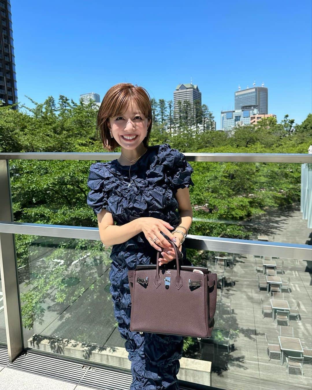 水野佐彩のインスタグラム：「・ @_josemoon_ 🌙  #おちびコーデ #おちびの輪 #低身長コーデ #Sサイズコーデ #ママコーデ #ママライフ #2020年ベビー #女の子ママ #女の子ベビー #ブルベ夏 #ブルベ #ブルベサマー #ブライトサマー #ブライトスプリング #ソフトクラシック #ウェーブ #骨格診断ウェーブ​」