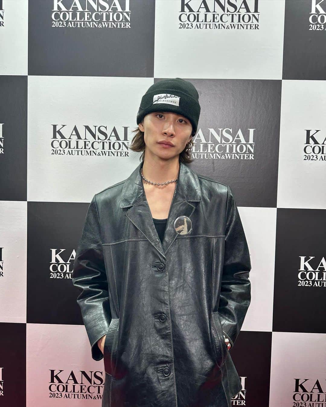山下諒真のインスタグラム：「🚶🏻💨」