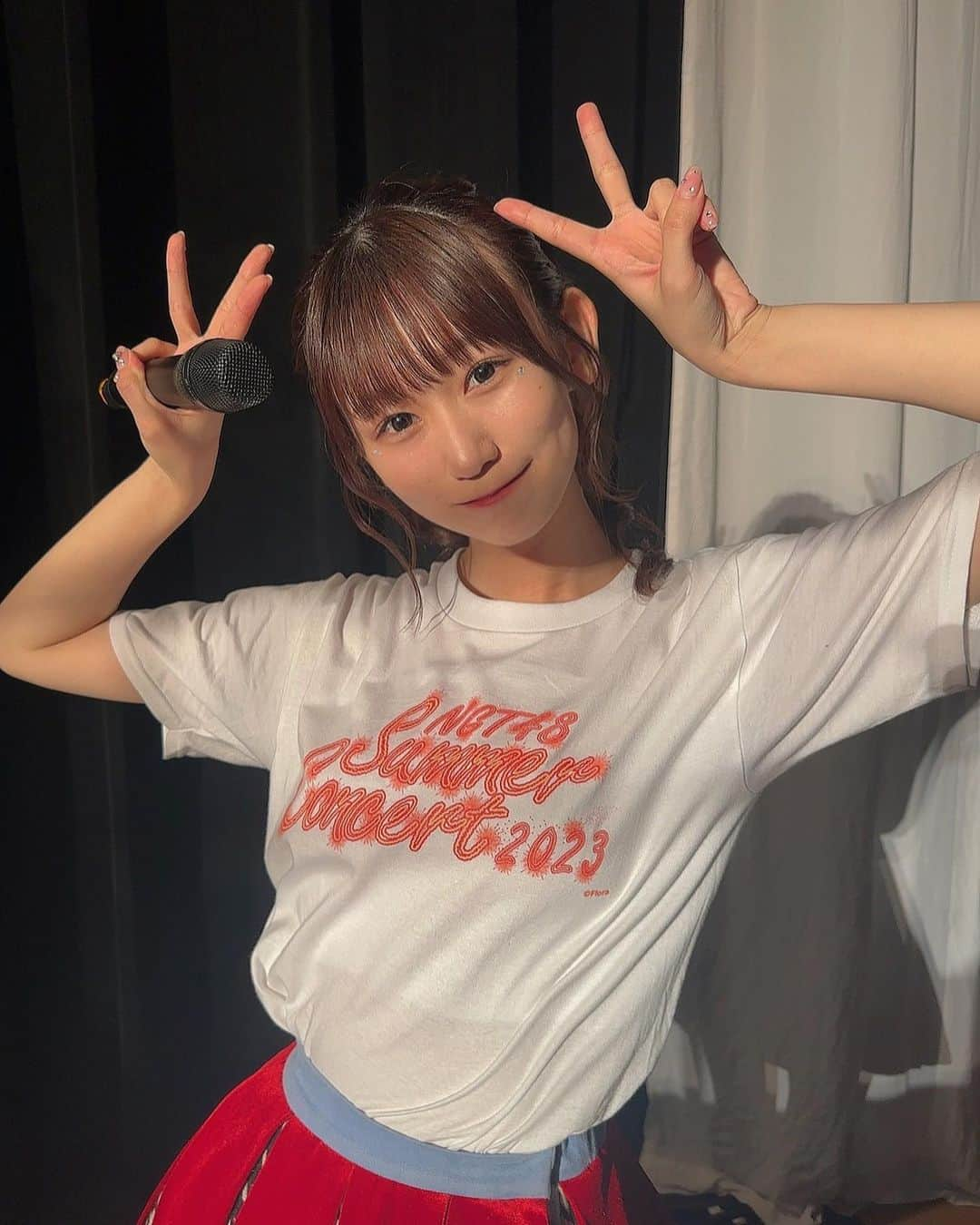 佐藤海里のインスタグラム：「. . 投稿する順番が前後しちゃったんですけど！💧 8月5日で23歳になりました！ たくさんの方にお祝いしていただけて本当に幸せです。 関わってくださる皆様、こんな私ですが23歳の1年もよろしくお願いします☺️💛   #誕生日 🪐」