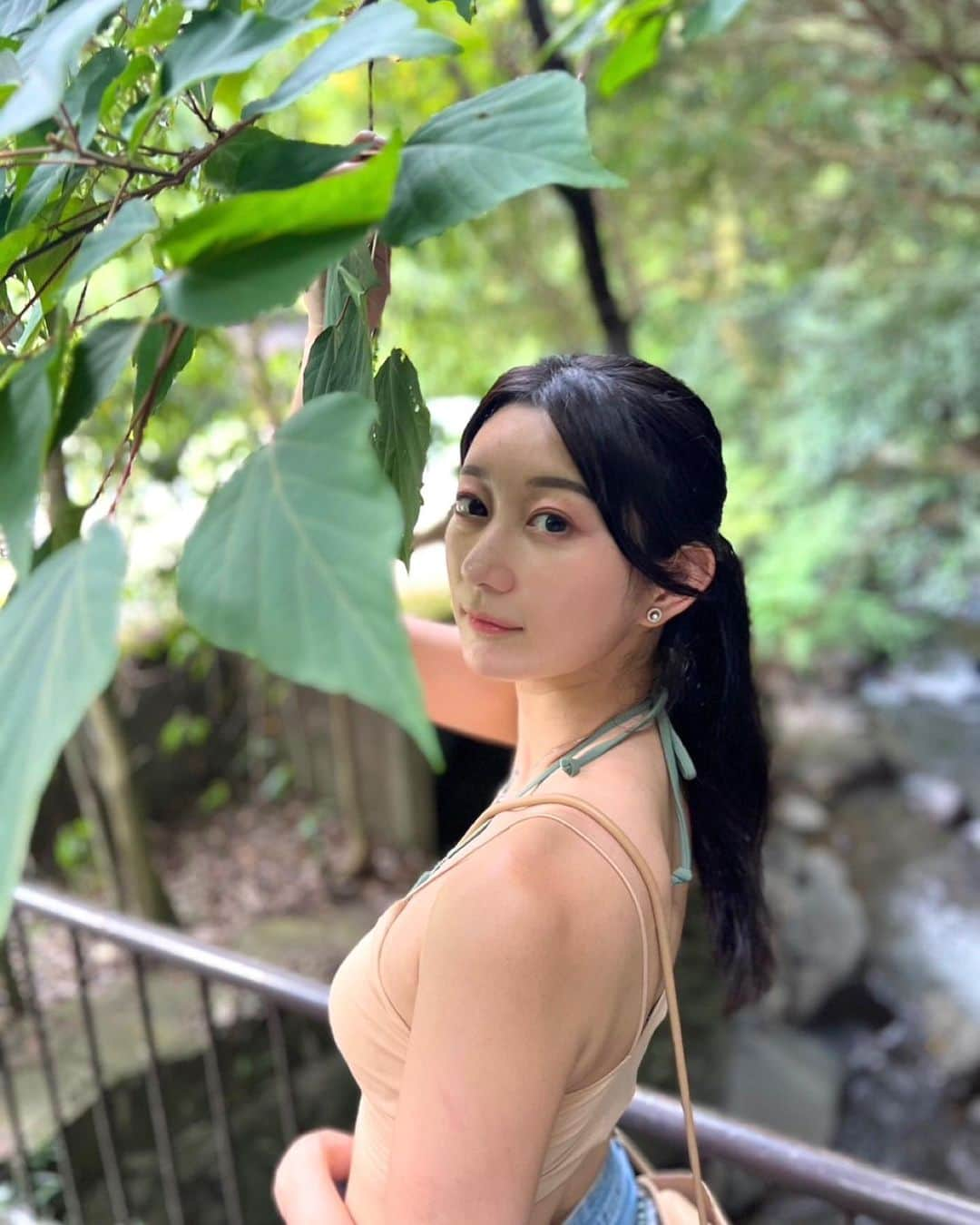 あゆみさんのインスタグラム写真 - (あゆみInstagram)「ワタシ6枚🌿」8月8日 20時55分 - ayumiiii26