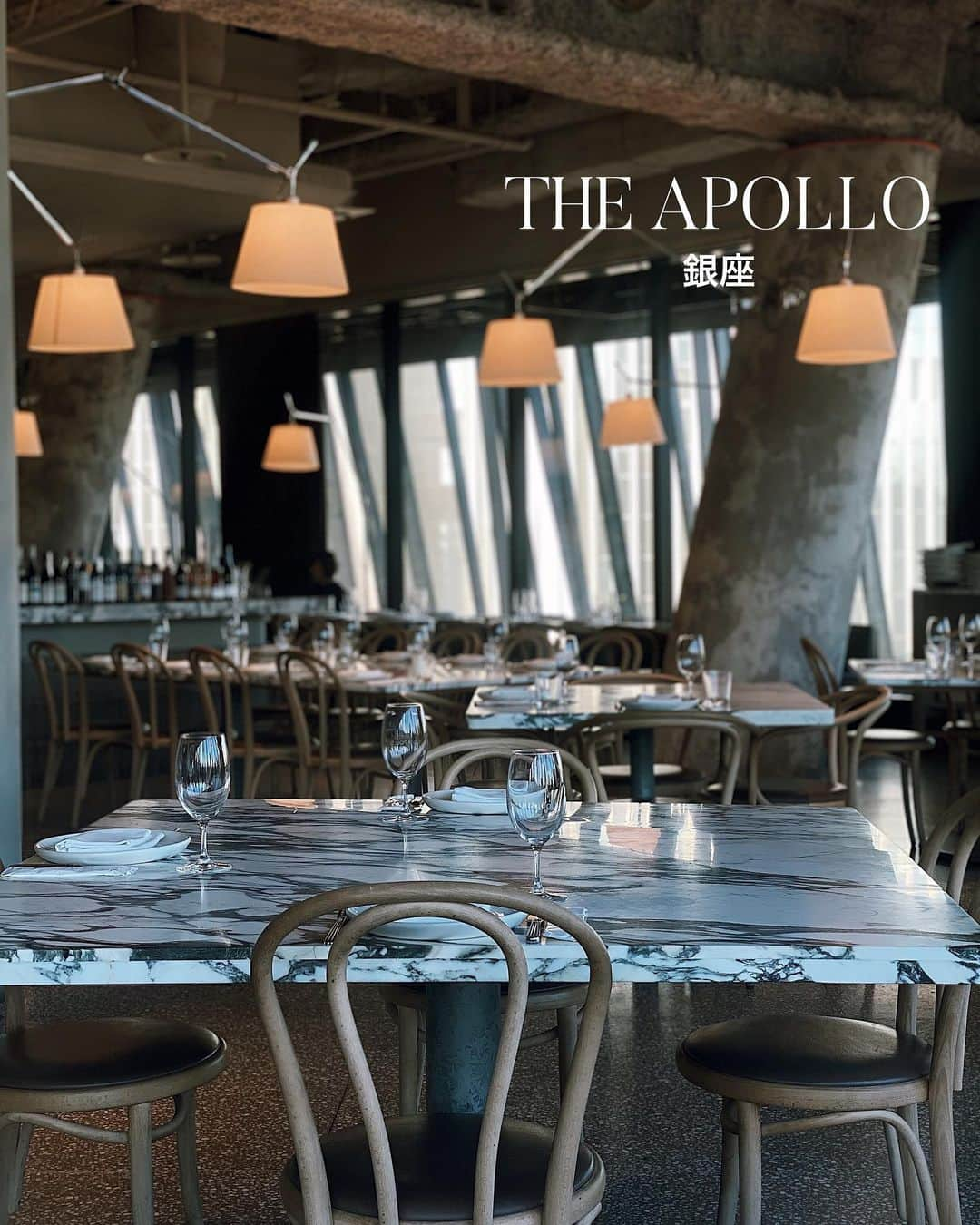 C A F E L O V E Rのインスタグラム：「THE APOLLO // 銀座 シドニー発のモダンギリシャレストラン🇬🇷 新鮮な食材を使用しており、ヘルシーで モダンにアレンジされたギリシャ料理を楽しめます🍽️  店内は広く、インテリアも素敵で 海外にいるような空間🪞 定員さんもフランクでフレンドリーでした🎵  東急プラザ銀座の最上階で 銀座の街を一望できるローケーションなので お祝い事や特別な日にぴったり 🏙️ ㅤ -------------------------------- ◼︎オーダー WEEKLY LUNCH ¥2,400 ㅤ ◼︎広さ 160席と広めなので、大人数の集まりにもおすすめ！個室もあり  ◼︎ペット🐶×  ◼︎テイクアウト、Uber eats○ ㅤ ◼︎ カード、電子マネー、QRコード決済○  ◼︎最寄駅 銀座駅C2出口直結、日比谷駅、有楽町駅 東急プラザ銀座11階 ---------------------------------- @theapolloginza  #THEAPOLLO #ザアポロ ㅤ ※営業状況やメニューなど詳細は、 各アカウントでご確認ください」