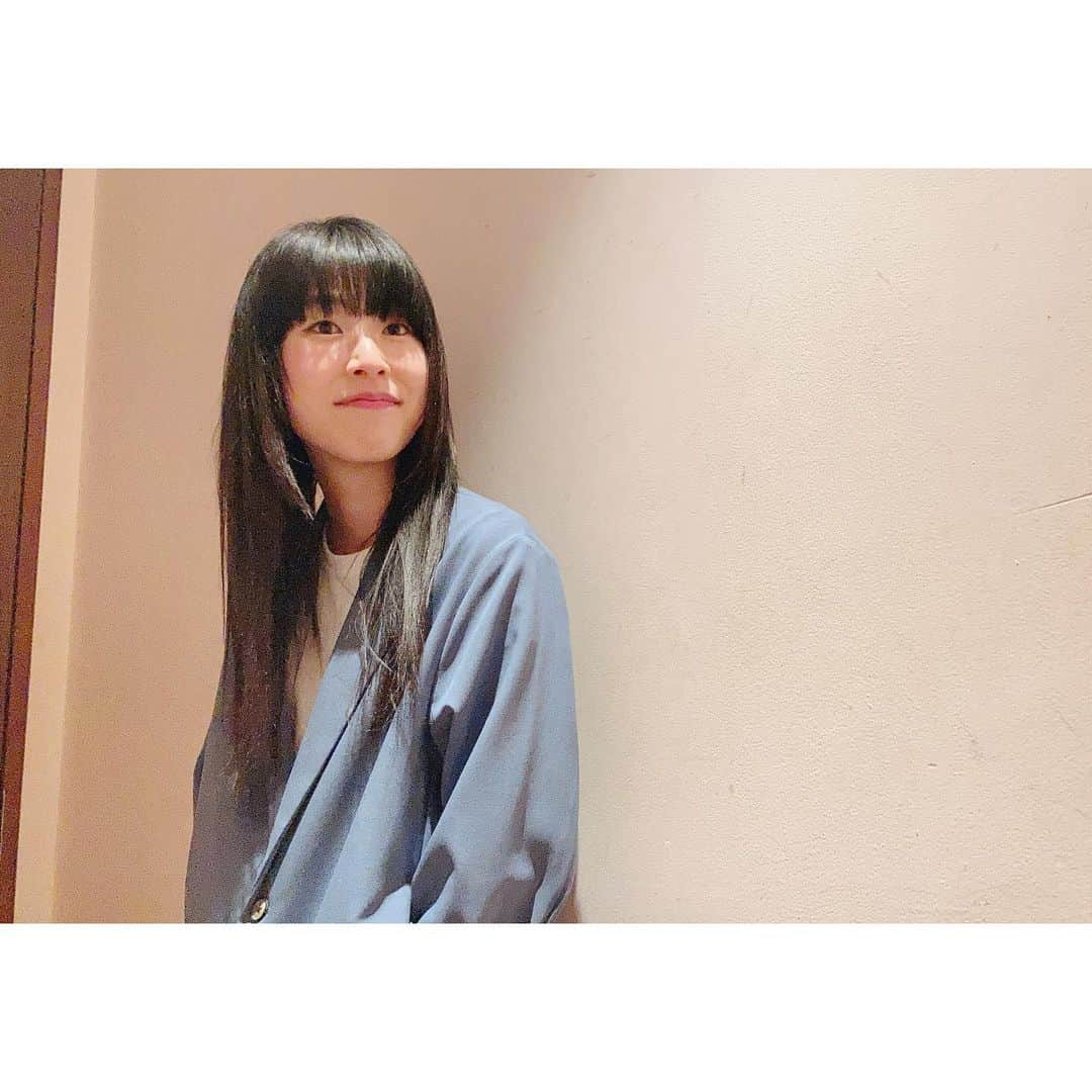 佐藤玖美さんのインスタグラム写真 - (佐藤玖美Instagram)「先月凜子のライブで纏った衣装はこちらです。 こういうセットアップだとなんだか強くなったような気がして、自信もでてくるから不思議です。」8月8日 21時06分 - kuuko_kumi
