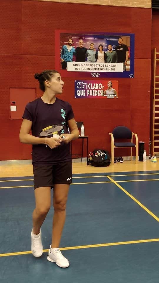 キャロリーナ・マリンのインスタグラム：「Non stop! 💥  #badminton #training #olympics #sport #badmintonplayer  #athlete #court #sports」