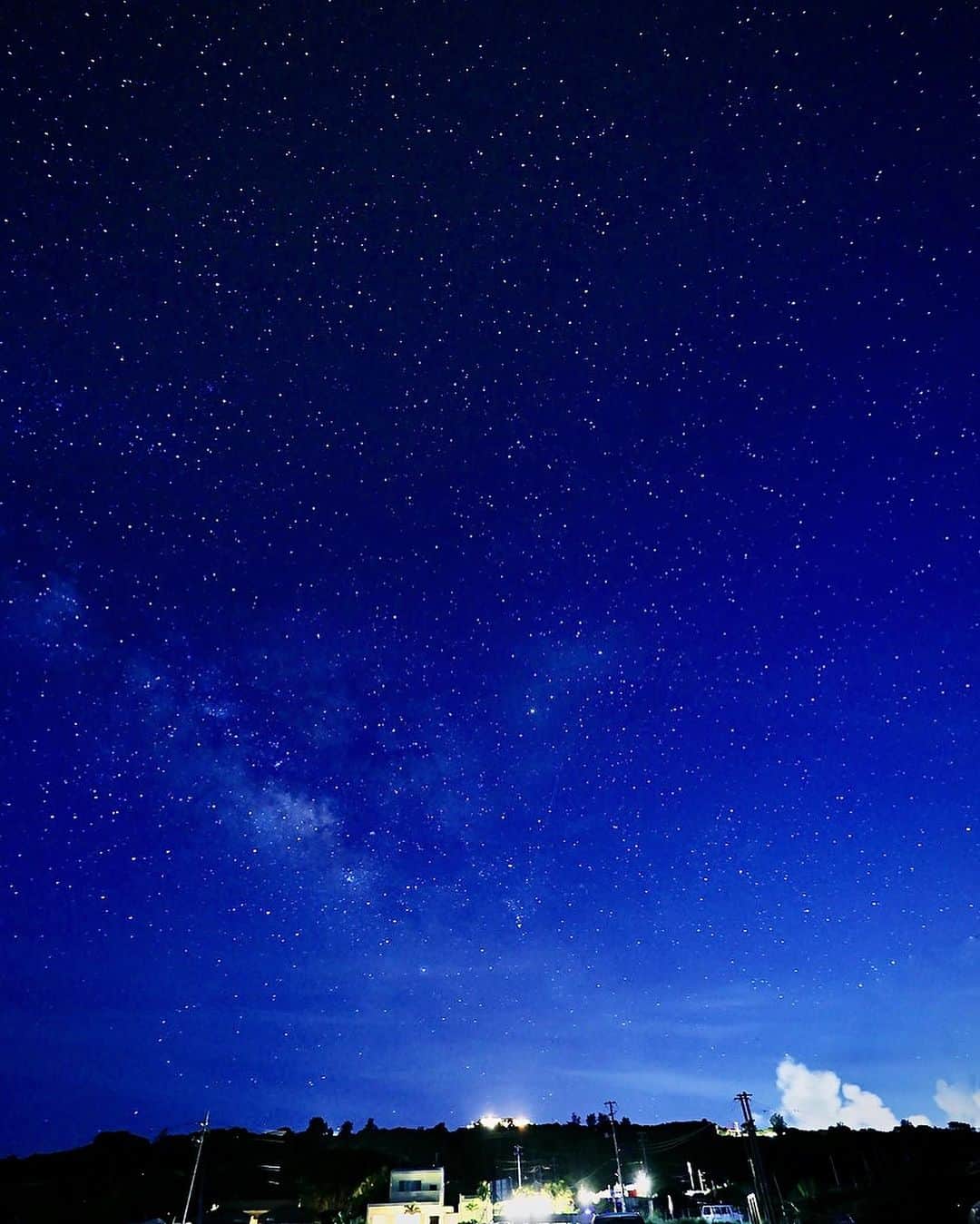 安田慎一さんのインスタグラム写真 - (安田慎一Instagram)「こんな綺麗な星空見たのはバリ島以来だった！  #古宇利島」8月8日 21時33分 - shinichiyasuda