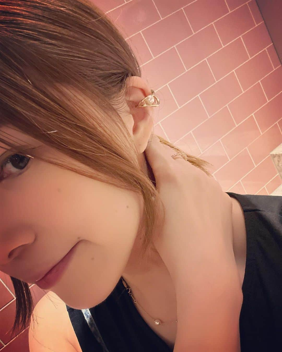 彩星りおんさんのインスタグラム写真 - (彩星りおんInstagram)「今日も母ちゃん頑張った！💪🏻  皆さんもお疲れ様でした☺️  @caline_akari.s のイヤーカフ、付けやすくて取れにくい！ さとみき、ありがとう！めちゃめちゃ使ってます😁 @akari_shiraki  ママ達にもとってもお勧め💓  #夏休み #まだまだ続くよ #楽しいのよ #でも疲れるのよ #でも頑張るのよ」8月8日 21時34分 - rion.ayahoshi