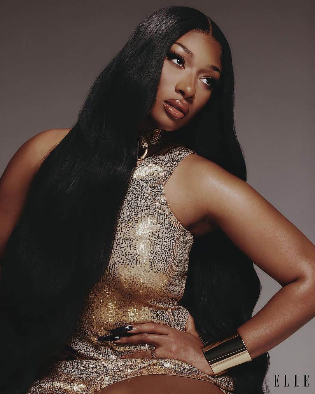 ELLE Magazineのインスタグラム：「#MeganTheeStallion assumed she would be believed. But after coming forward about her shooting by fellow rapper and onetime friend #ToryLanez after a Los Angeles party in July 2020, she faced vitriol from gossip blogs, online strangers, and even peers. Lanez, who was found guilty of shooting her, was sentenced to 10 years today. For ELLE’s May 2023 issue, Megan opened up about moving past what happened:  “We can’t control what others think, especially when the lies are juicier than the truth. But as a society, we must create safer environments for women to come forward about violent behavior without fear of retaliation. We must provide stronger resources for women to recover from these tragedies physically and emotionally, without fear of judgment. We must do more than say her name. We must protect all women who have survived the unimaginable.”  Tap the link in bio for more of her words.  ELLE: @elleusa Editor-in-Chief: Nina Garcia @ninagarcia Photographer: Adrienne Raquel @adrienneraquel Stylist: Law Roach @luxurylaw Writer: Megan Thee Stallion @theestallion As told to: Evette Dionne @freeblackgirl Hair: Tokyo Stylez at Chris Aaron Management @tokyostylez @iamchrisaaron Makeup: Rokael Lizama for Opus Beauty @rokaelbeauty @opusbeauty Manicure: Coca Michelle @cocamichelle Set design: Julie Faravel for Owl and the Elephant @juliefaravel Production: Anthony Federici for Petty Cash Production @thesaintsalome @petty_cash_production」