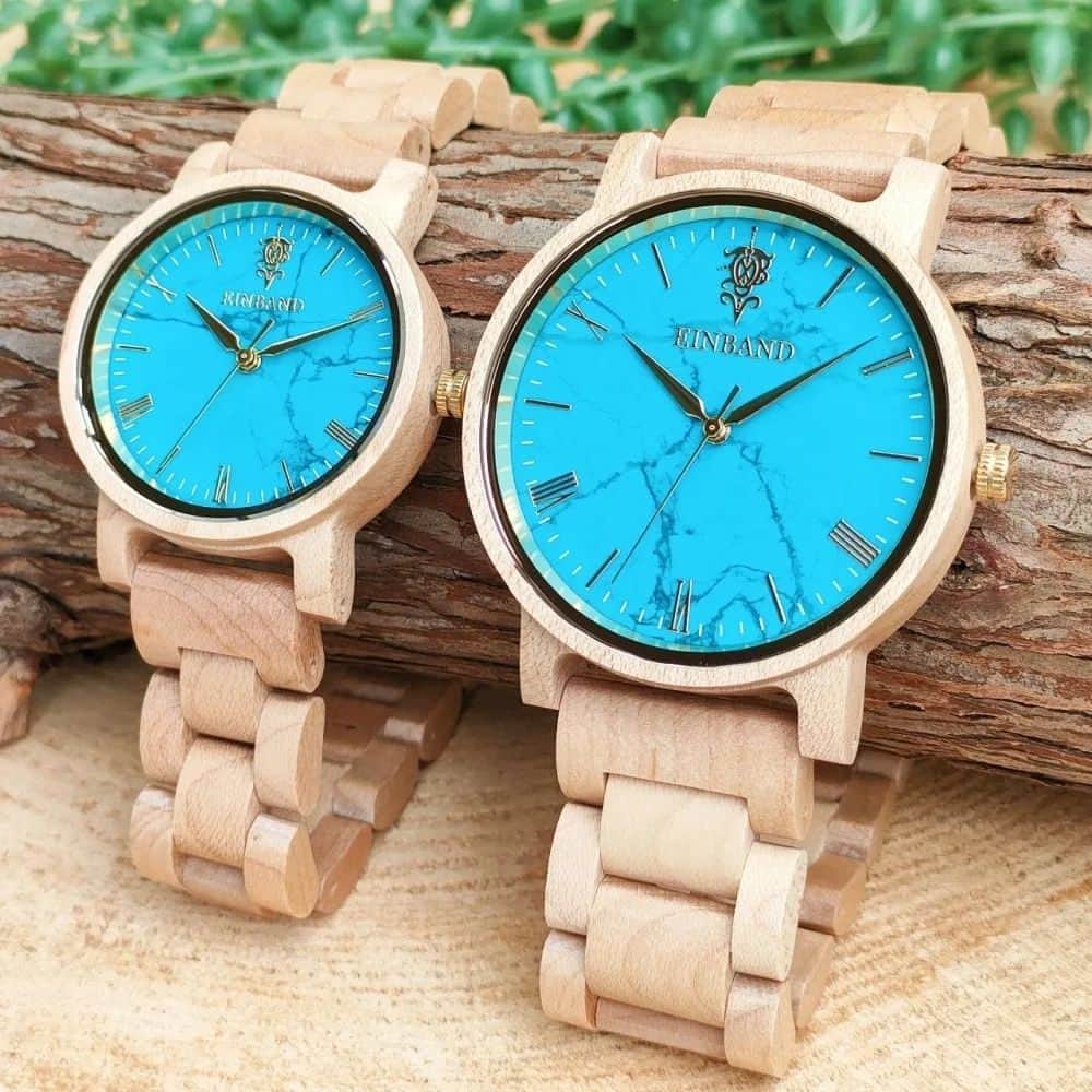 EINBAND -アインバンド-さんのインスタグラム写真 - (EINBAND -アインバンド-Instagram)「💎天然石×木製腕時計⌚ 天然石のターコイズやラピスラズリと木製腕時計がコラボしたペアウッドウォッチを製作しております！  天然物となりますので世界でたった一本の自分だけのオリジナル腕時計となります✨  #EINBAND #木製腕時計 #パワーストーン」8月9日 8時16分 - einband_woodwatch