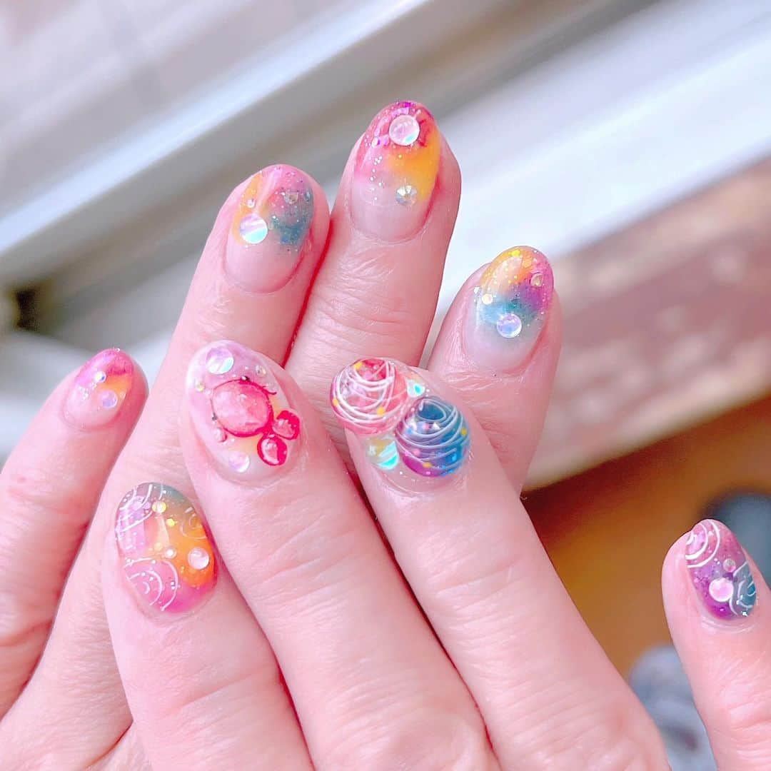 なかやまちえこさんのインスタグラム写真 - (なかやまちえこInstagram)「夏祭りネイル🎐⠀ ⠀ @kimacat_betty @pregel.jp #nail #nails #nailart #ネイル #美甲 #ネイルアート  #japanesenailart #manucure #japanesenails #manicurist #gelnails #أظافر #네일아트 #미용  #เพ้นท์เล็บ #artedeuñas #เพ้นท์เล็บเจล #ジェルネイルデザイン #ネイルデザイン #nagelkunst #サマーネイル #summernails #夏ネイル #夏コーデ #ヨーヨーネイル #夏祭りネイル」8月9日 0時07分 - chiekonakayama